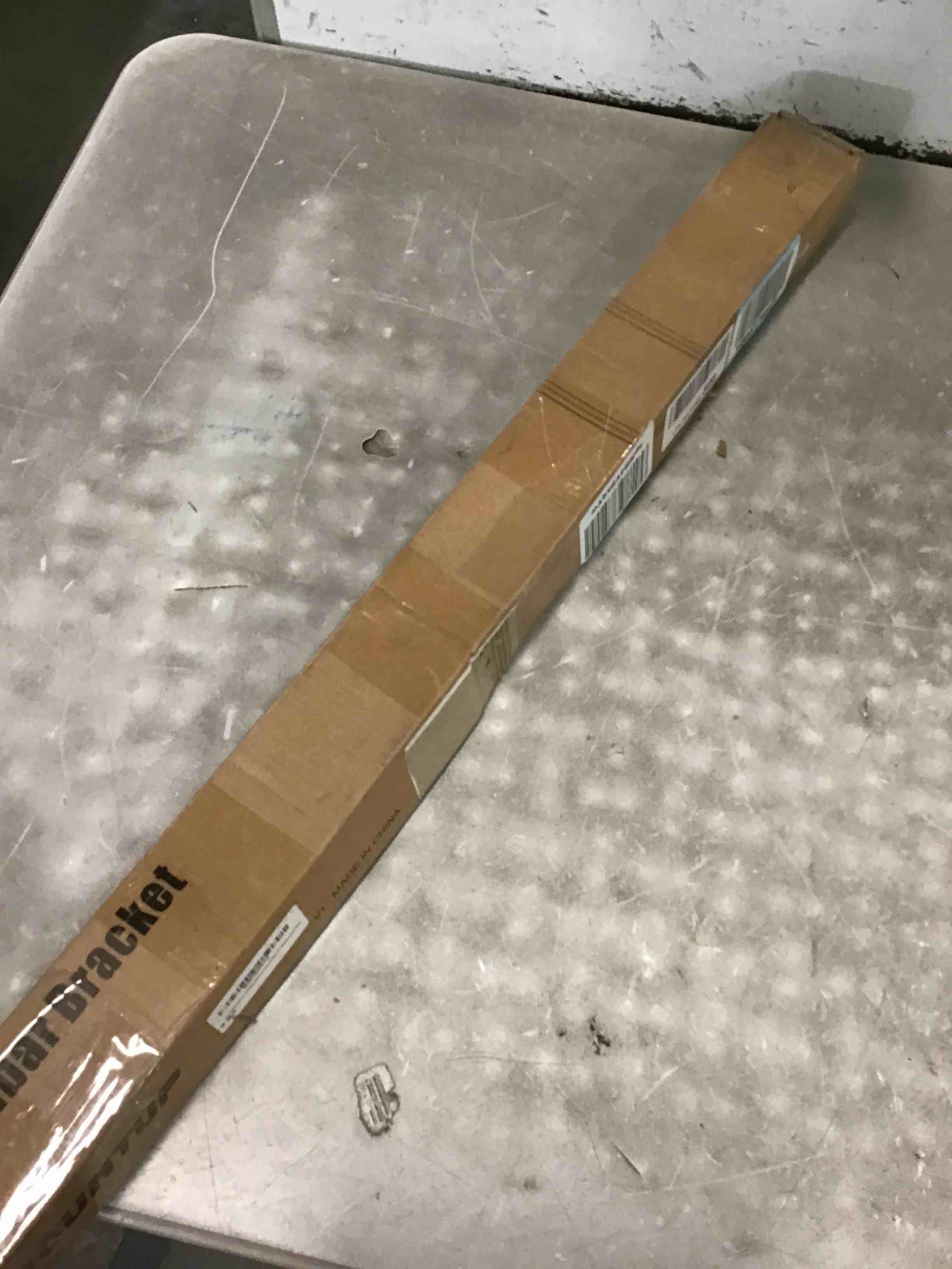 https://s3.amazonaws.com/lotting-images-prod/bidfta/BLU6622112_1717673605670.jpeg
