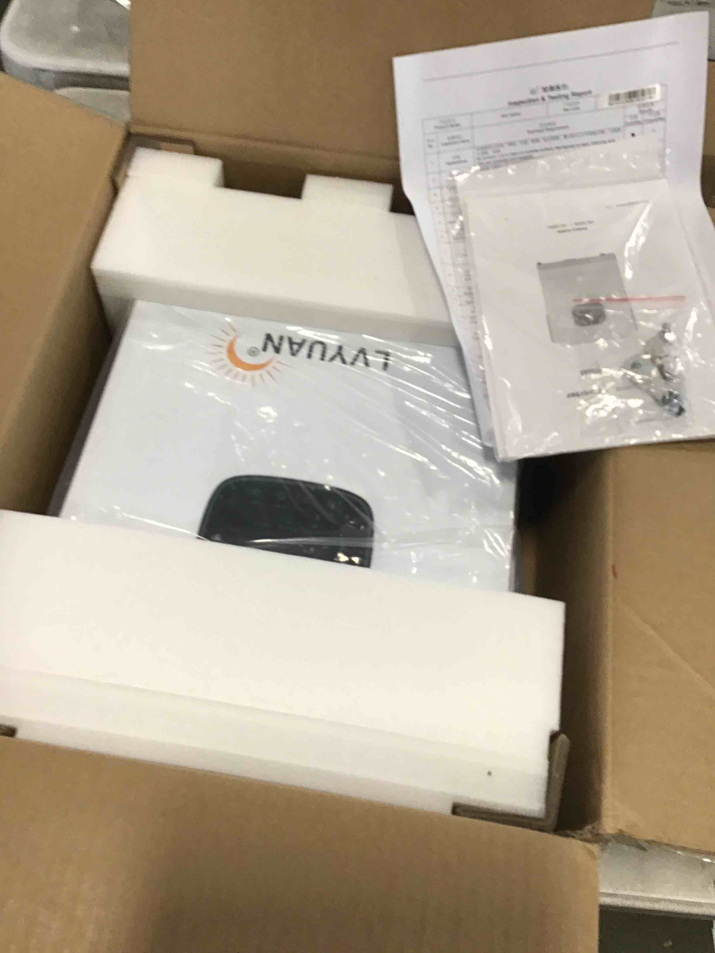 https://s3.amazonaws.com/lotting-images-prod/bidfta/BLU6622132_1717675816588.jpeg