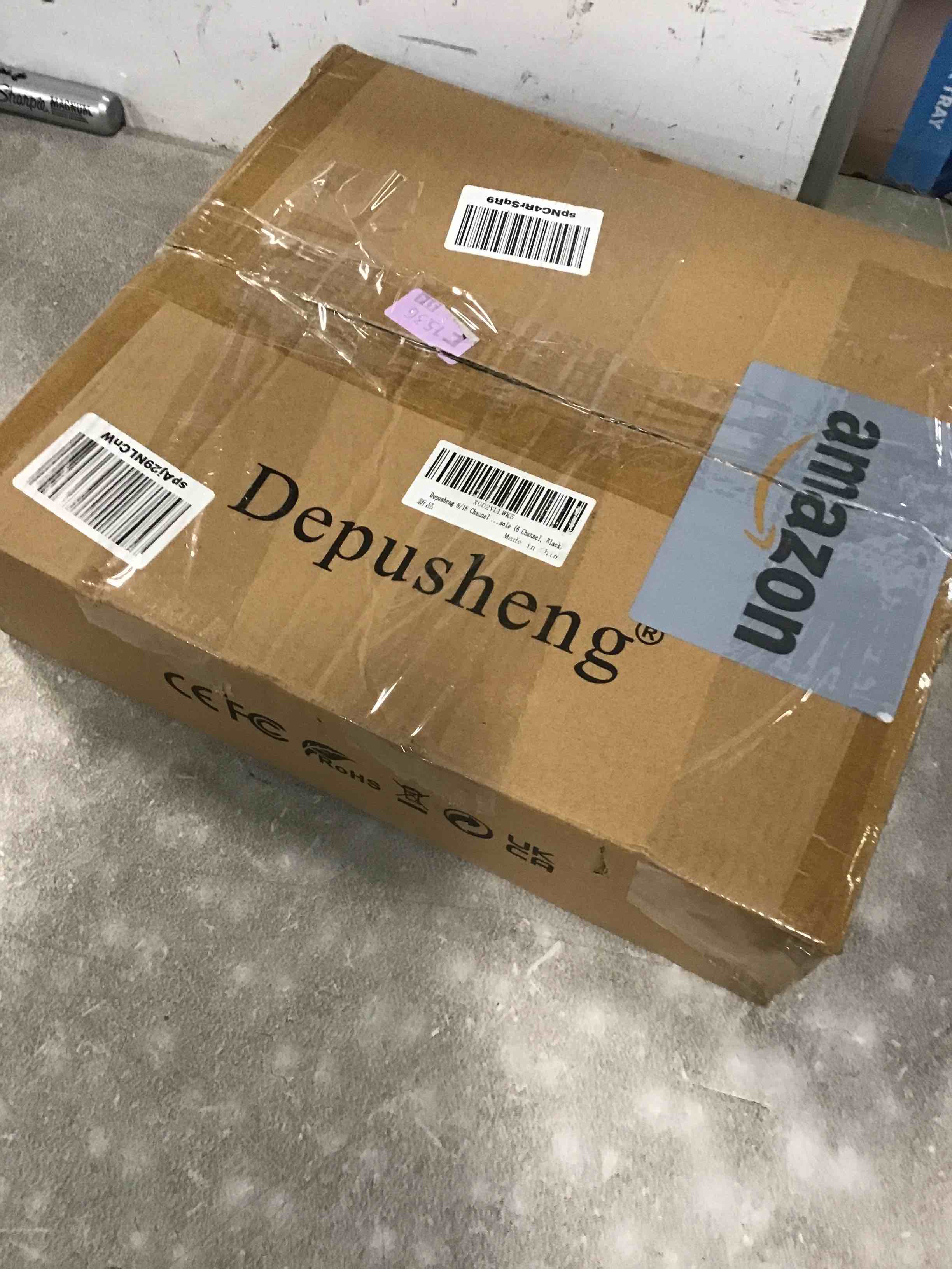 https://s3.amazonaws.com/lotting-images-prod/bidfta/BLU6622554_1717784928863.jpeg