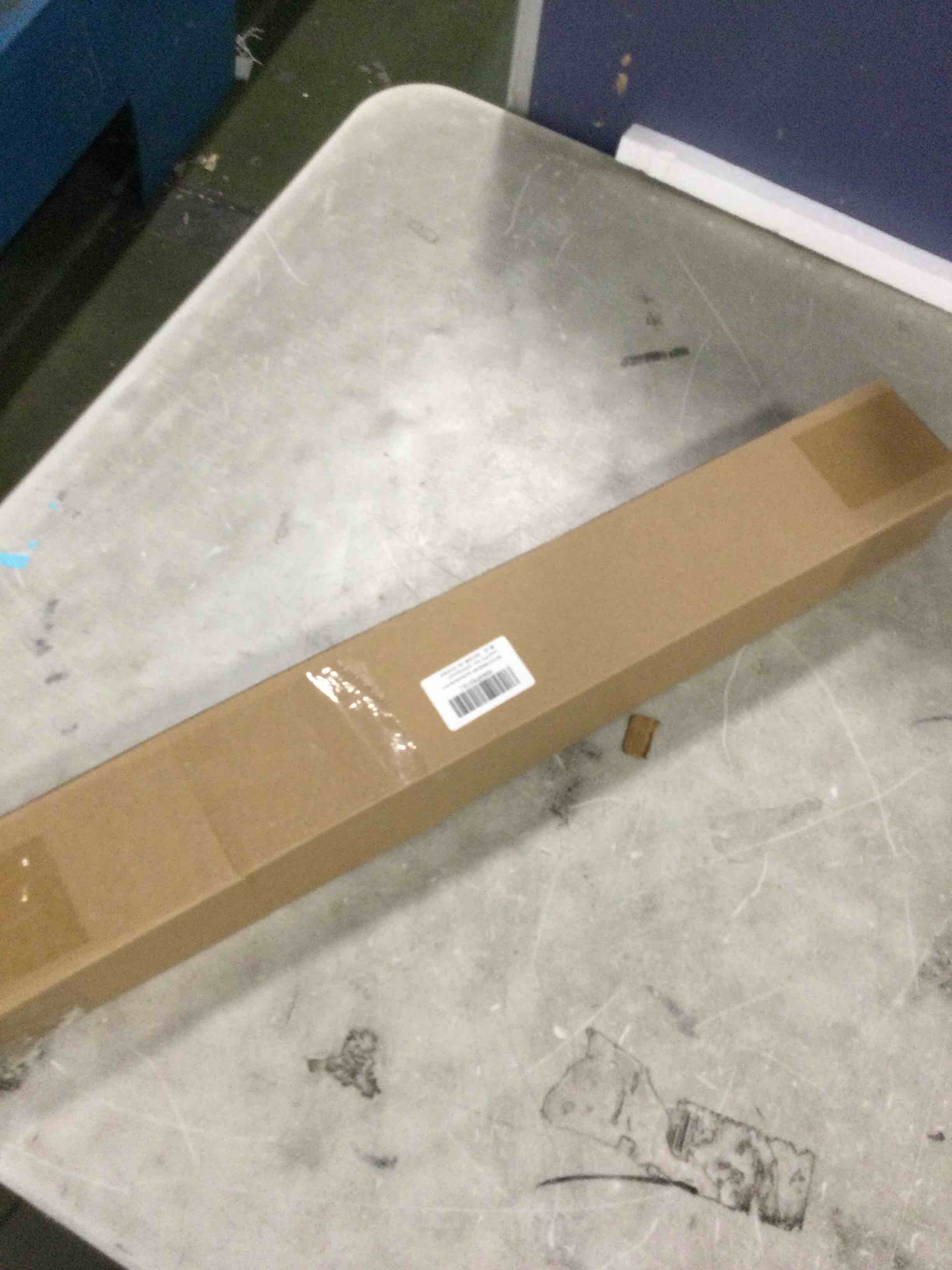https://s3.amazonaws.com/lotting-images-prod/bidfta/BLU6622738_1718036438127.jpeg