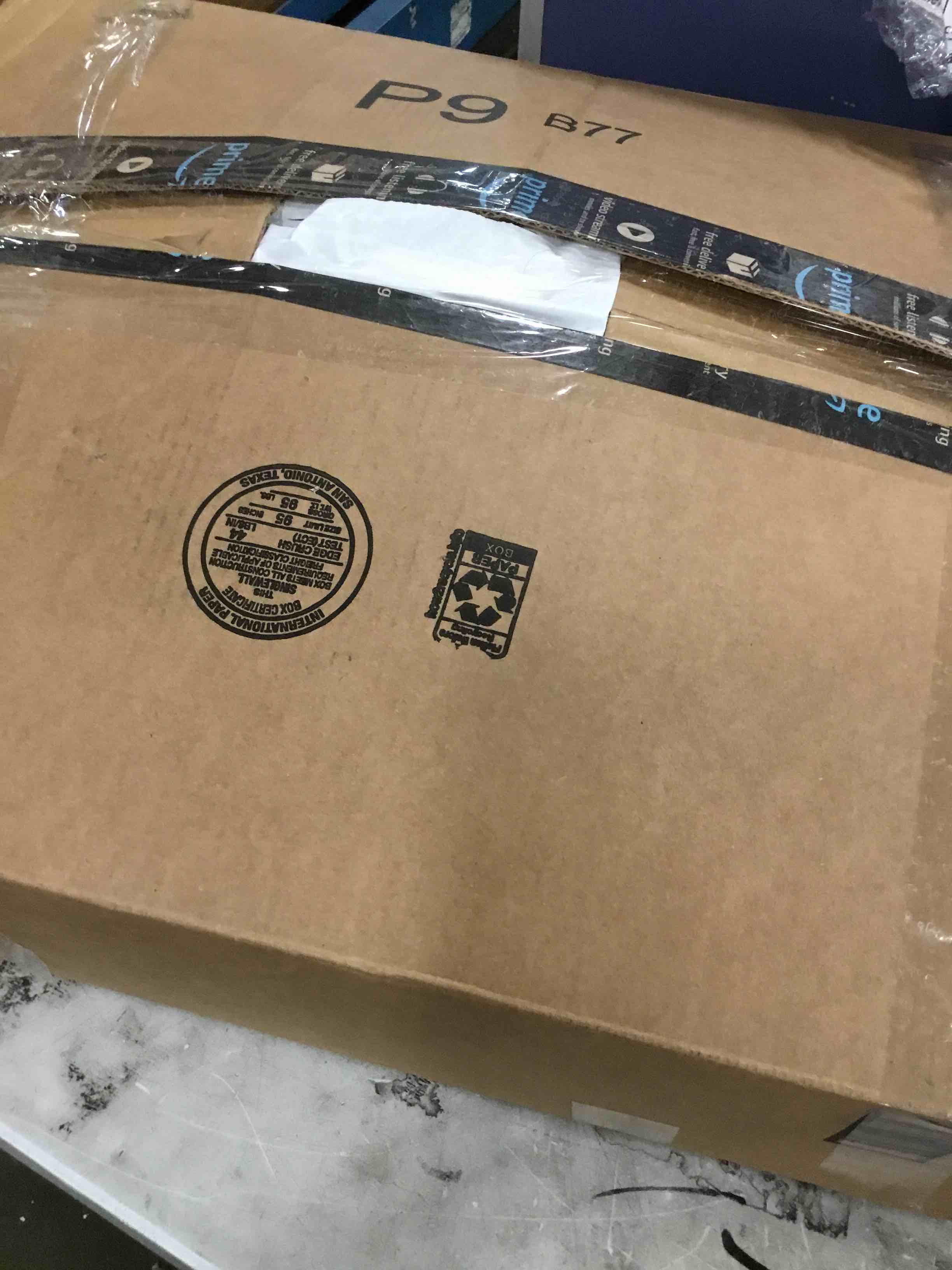 https://s3.amazonaws.com/lotting-images-prod/bidfta/BLU6622822_1718048888113.jpeg