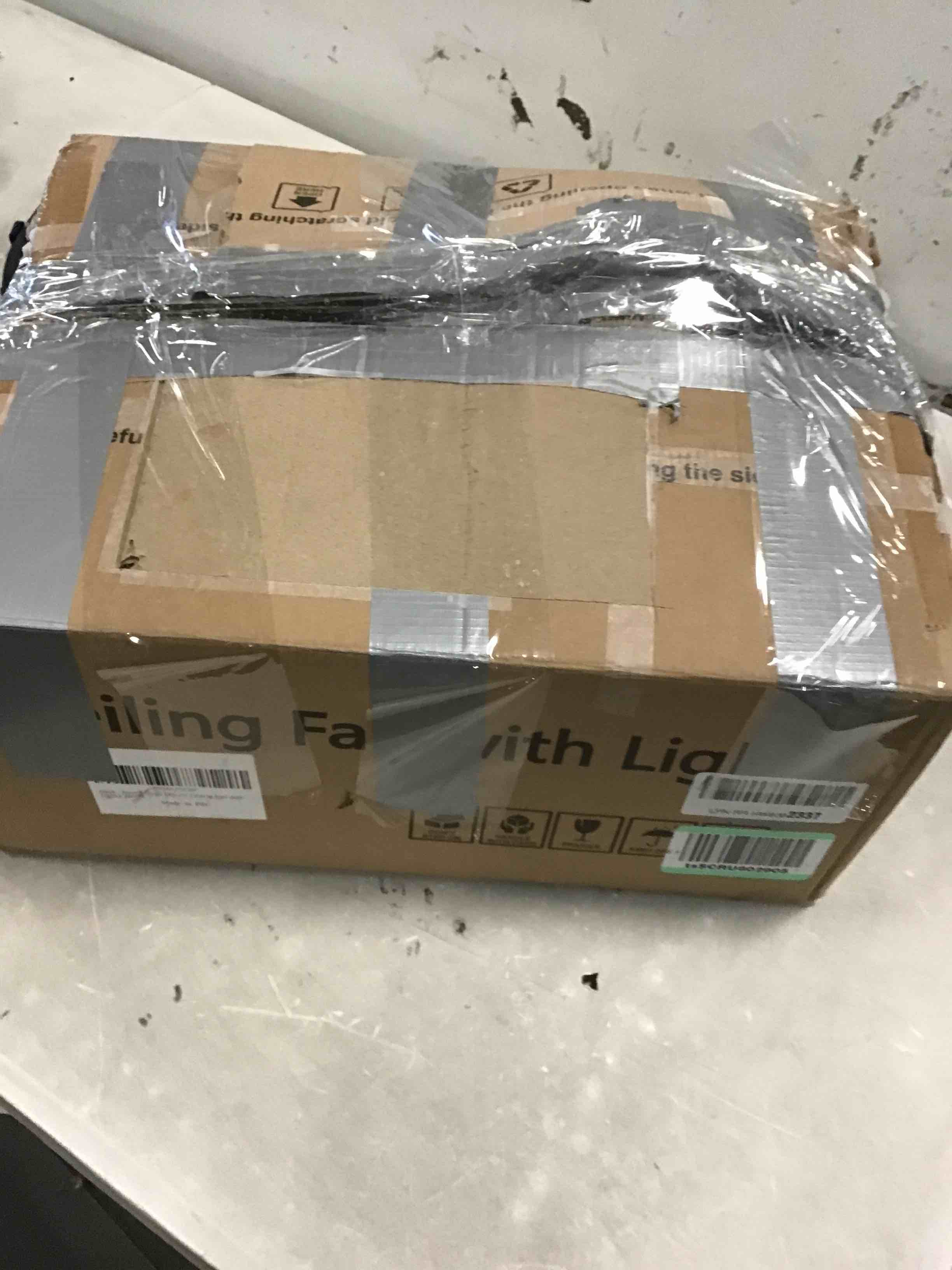https://s3.amazonaws.com/lotting-images-prod/bidfta/BLU6622909_1718110980513.jpeg