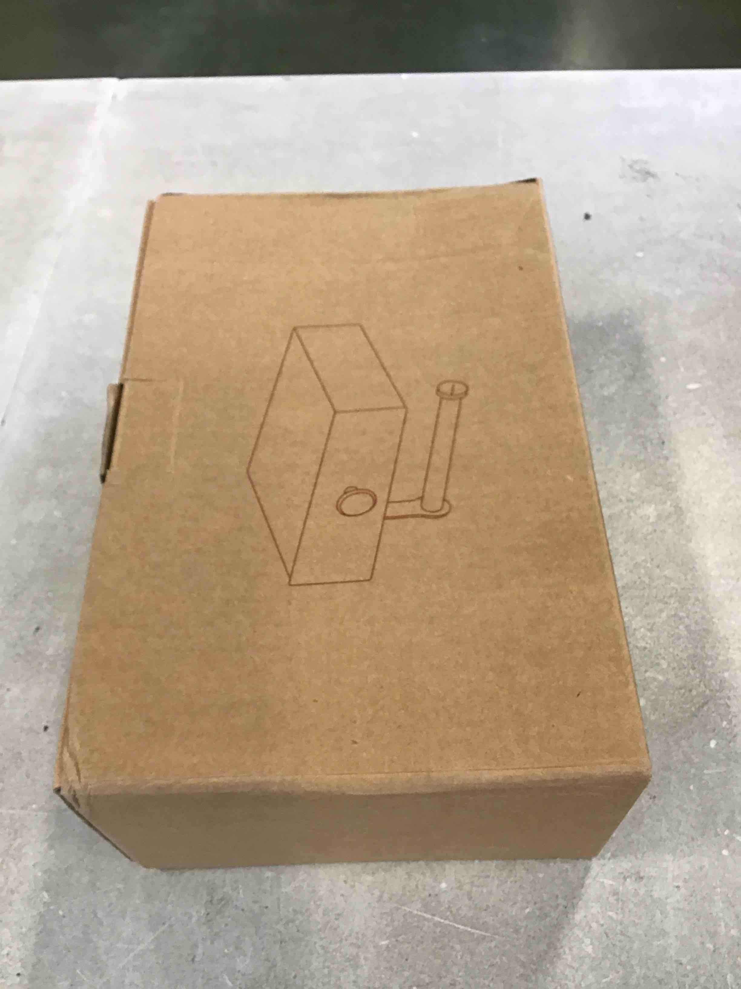 https://s3.amazonaws.com/lotting-images-prod/bidfta/BLU6625012_1717180011960.jpeg