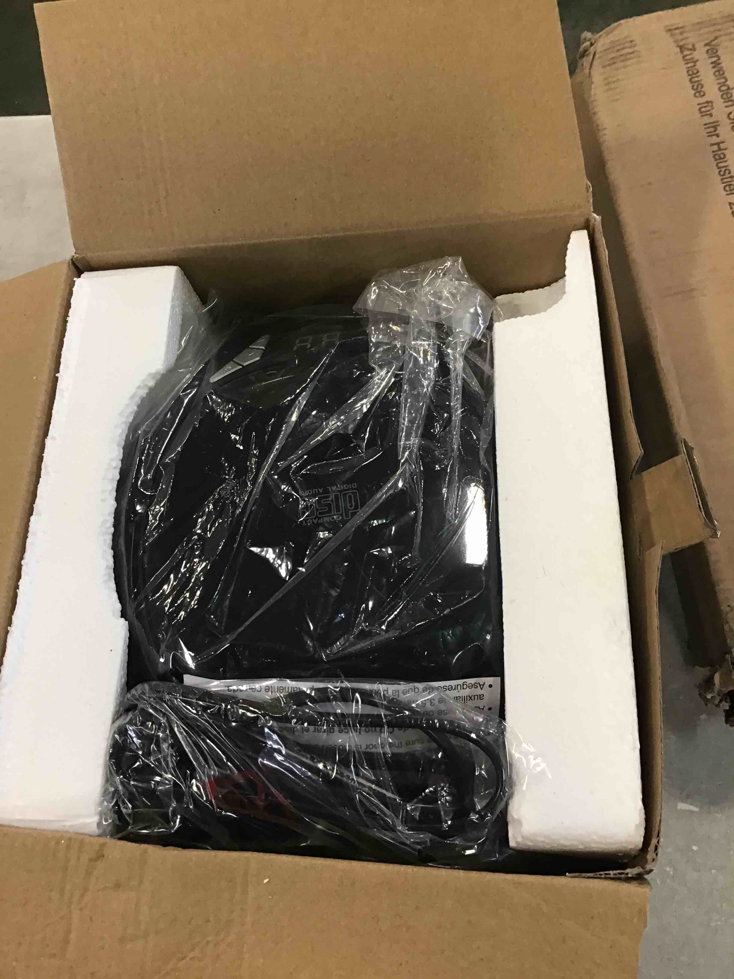 https://s3.amazonaws.com/lotting-images-prod/bidfta/BLU6625586_1717424551971.jpeg
