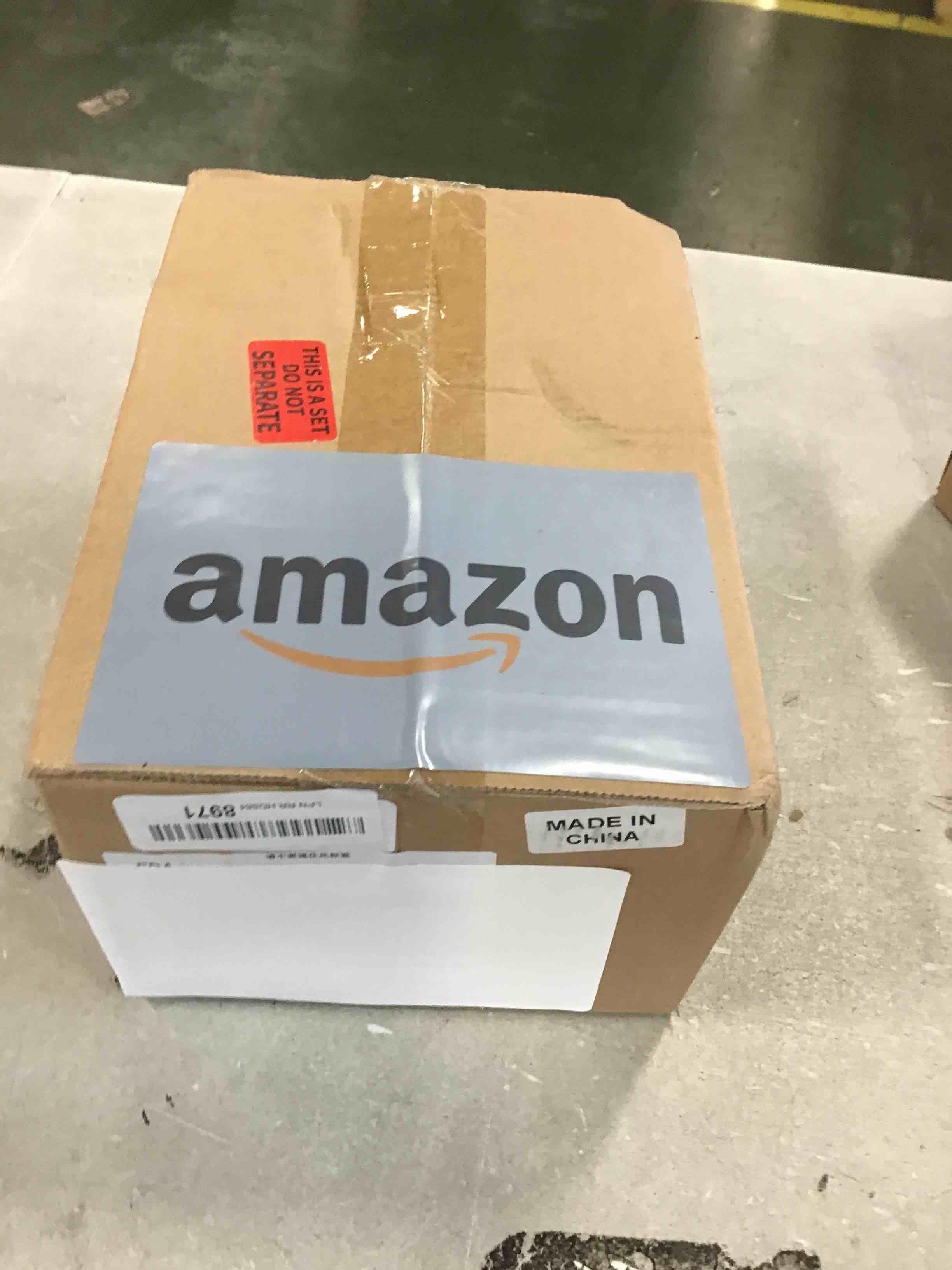 https://s3.amazonaws.com/lotting-images-prod/bidfta/BLU6625588_1717424777334.jpeg