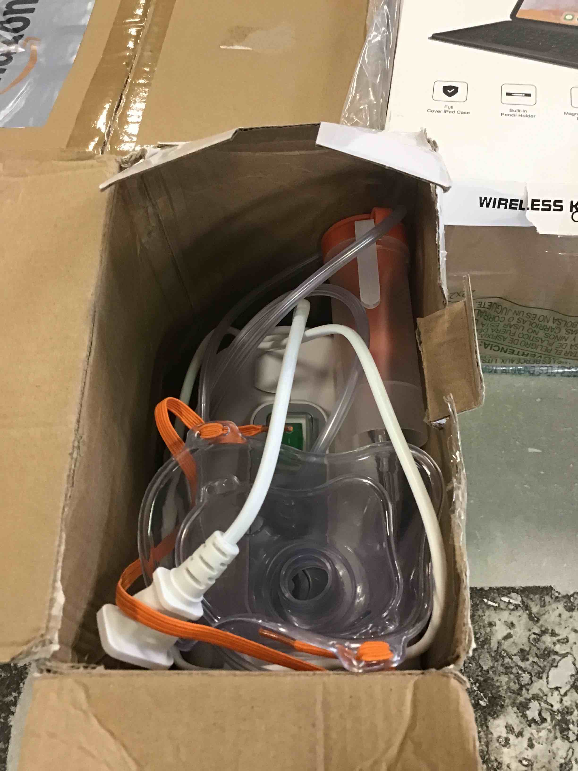 https://s3.amazonaws.com/lotting-images-prod/bidfta/BLU6625605_1717425942614.jpeg