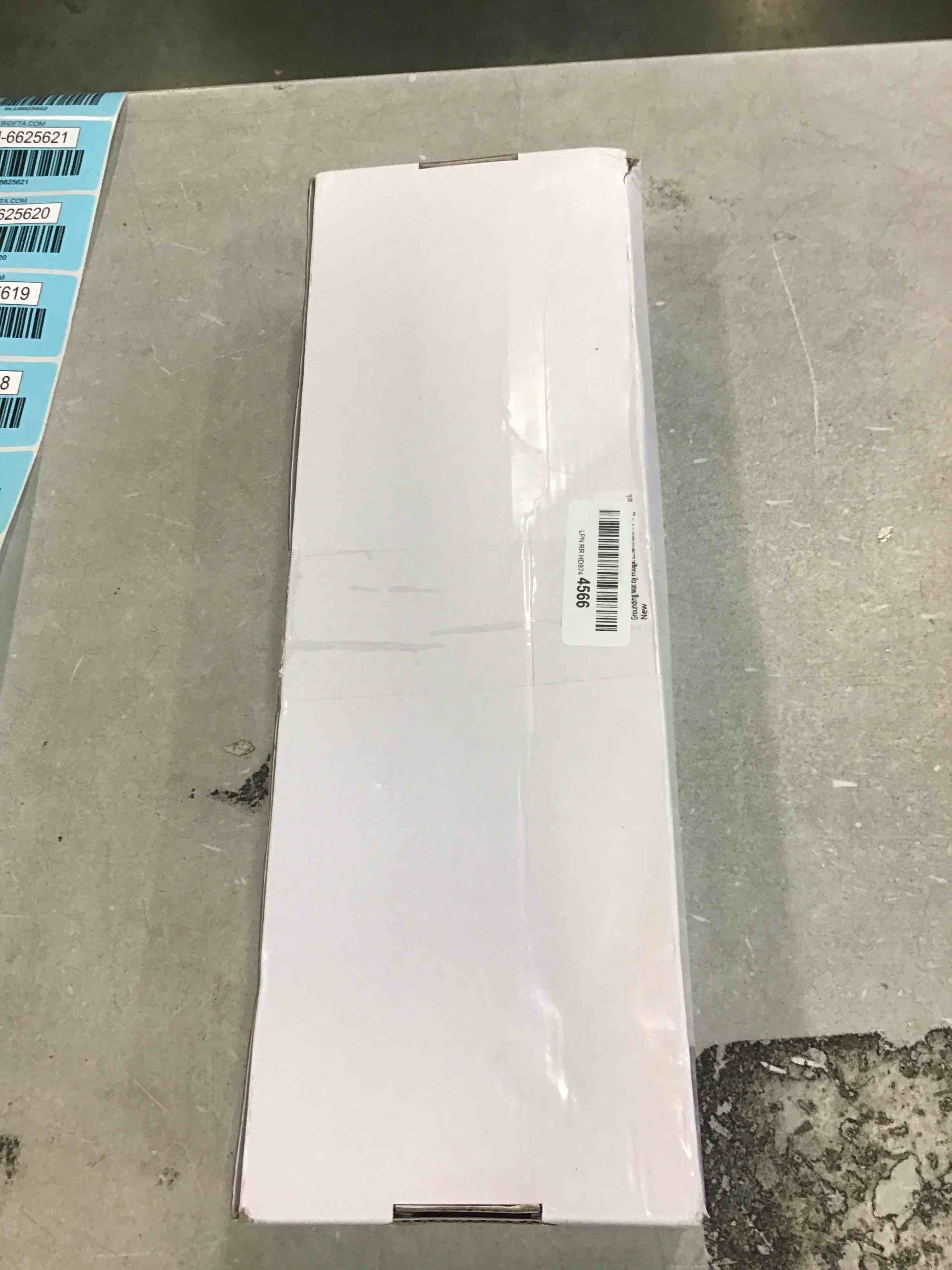 https://s3.amazonaws.com/lotting-images-prod/bidfta/BLU6625610_1717426219731.jpeg
