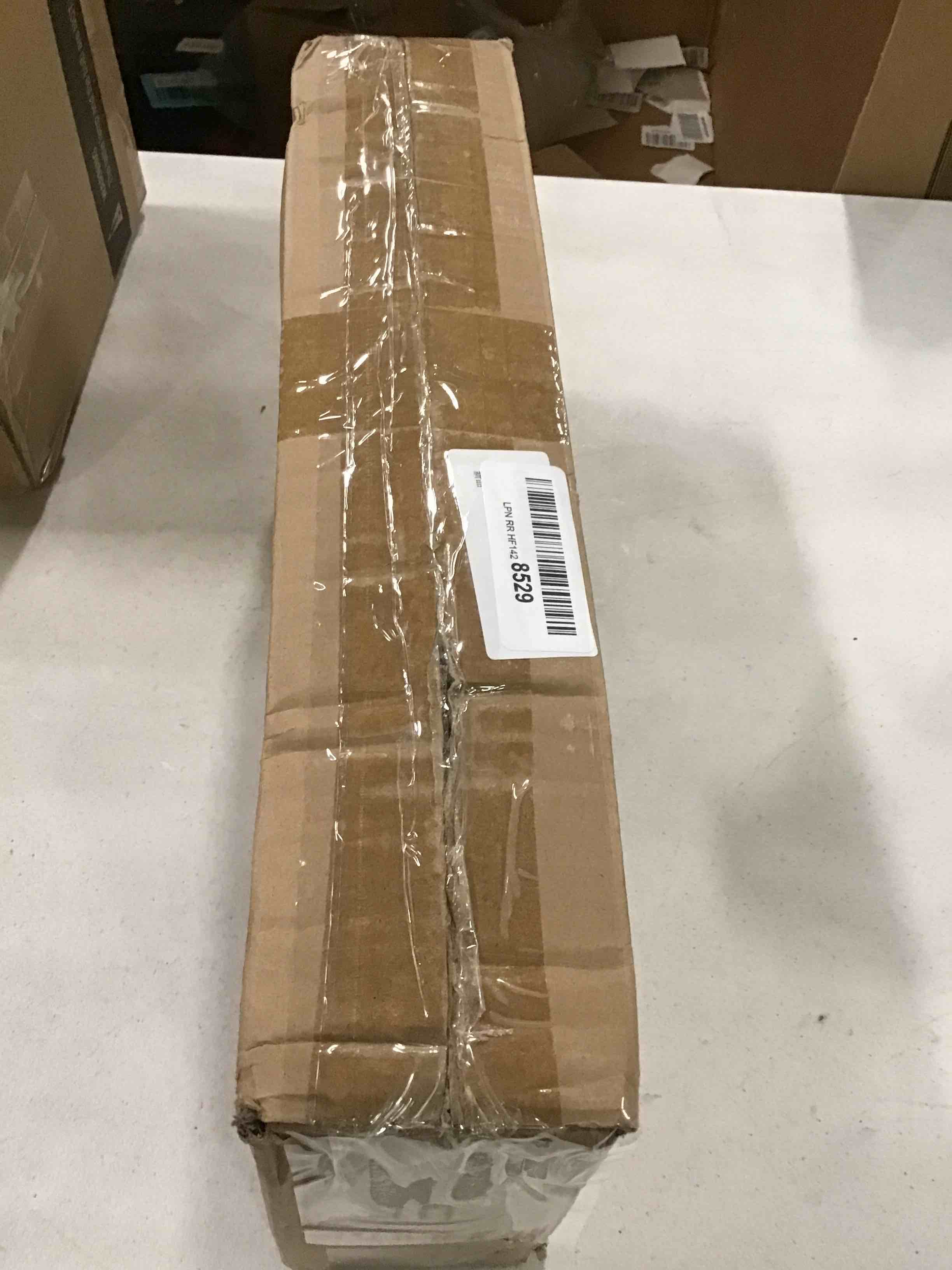 https://s3.amazonaws.com/lotting-images-prod/bidfta/BLU6626692_1717240057931.jpeg