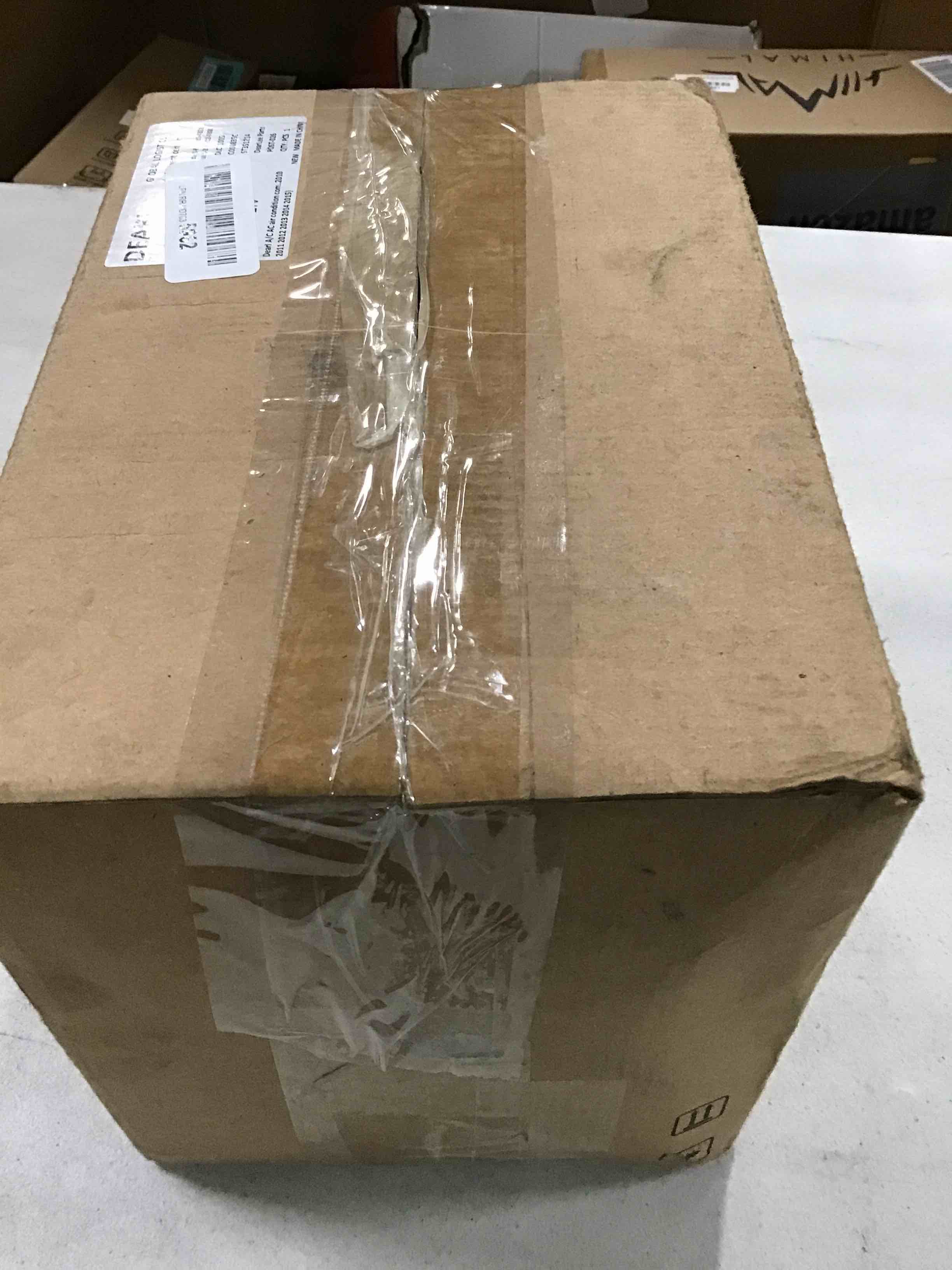 https://s3.amazonaws.com/lotting-images-prod/bidfta/BLU6626700_1717240547217.jpeg