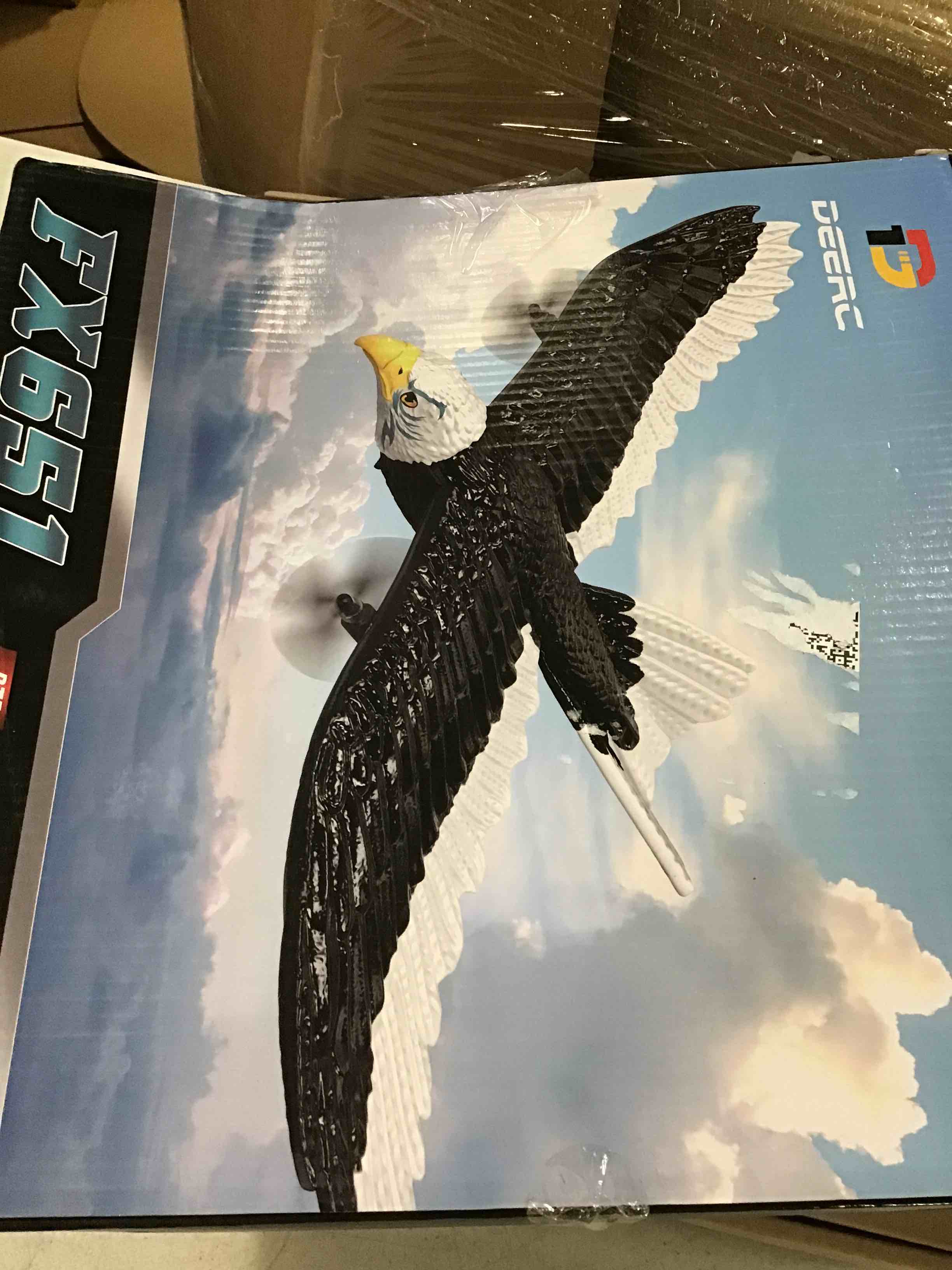 https://s3.amazonaws.com/lotting-images-prod/bidfta/BLU6626766_1717244661859.jpeg
