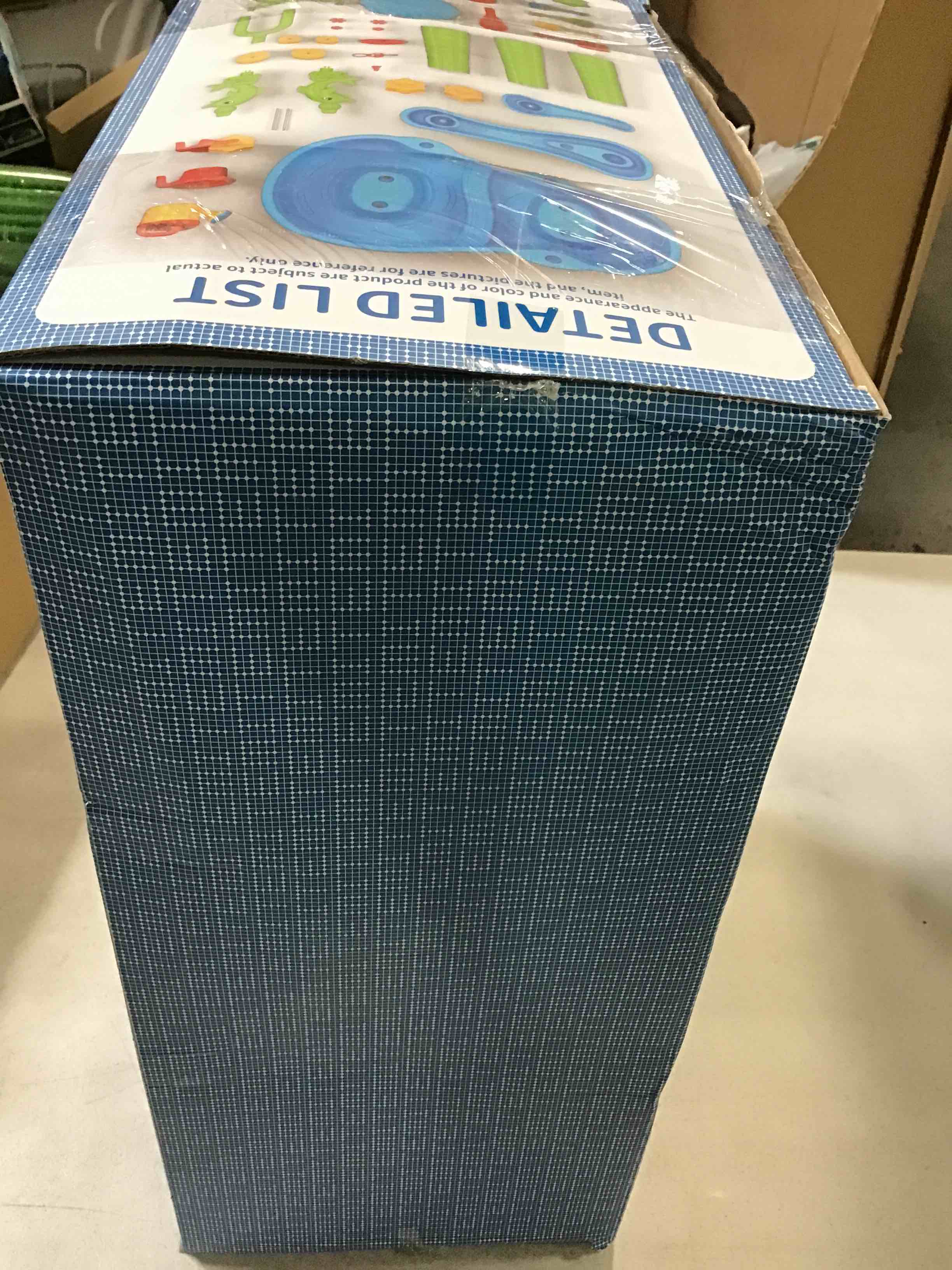 https://s3.amazonaws.com/lotting-images-prod/bidfta/BLU6626874_1717256390770.jpeg