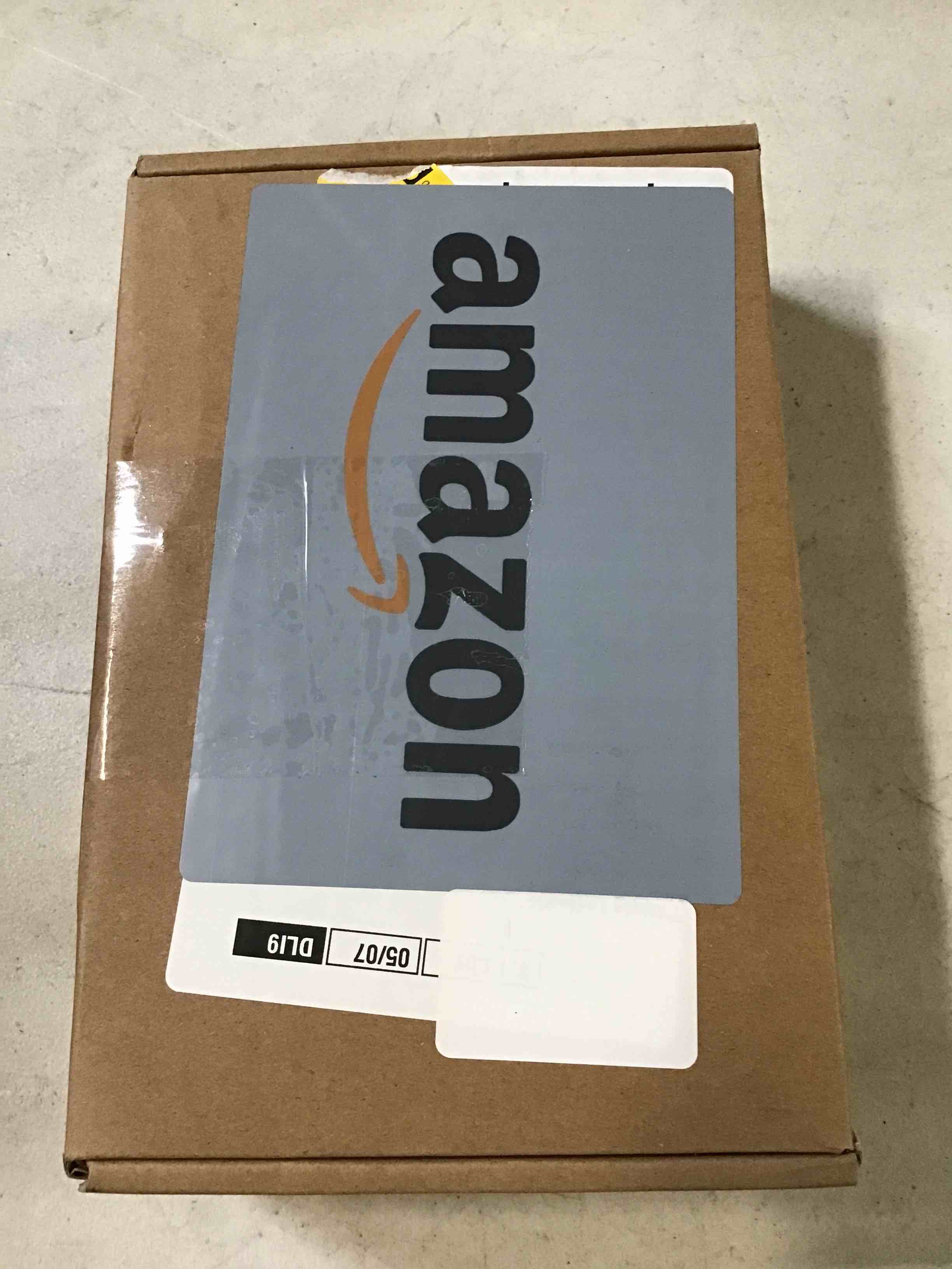 https://s3.amazonaws.com/lotting-images-prod/bidfta/BLU6627303_1717440487343.jpeg