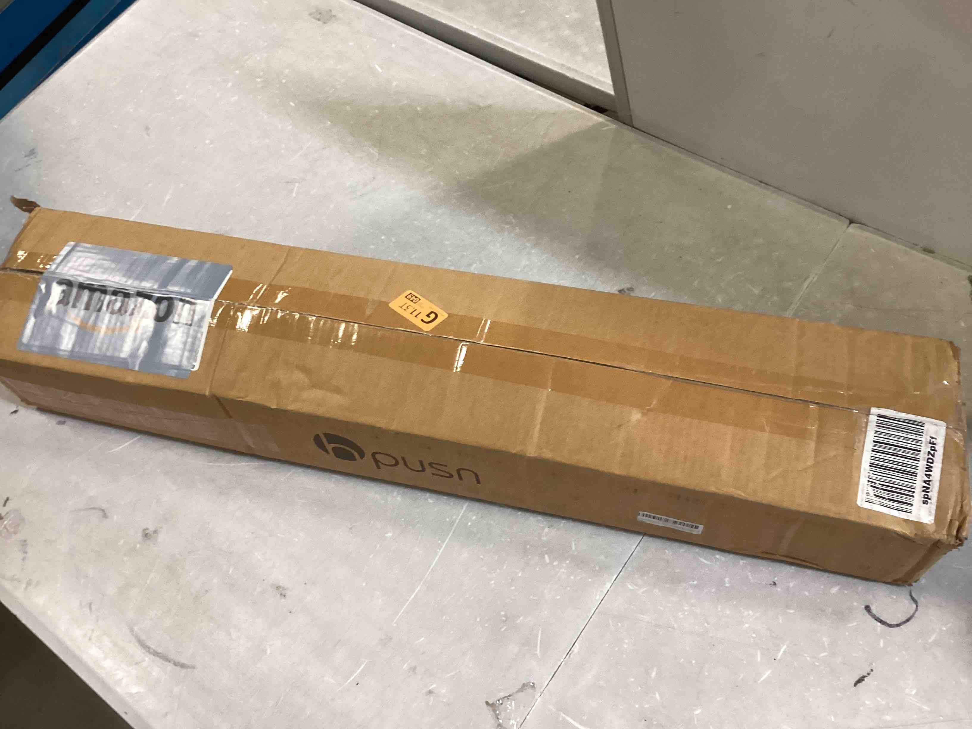 https://s3.amazonaws.com/lotting-images-prod/bidfta/BLU6629113_1717165138317.jpeg
