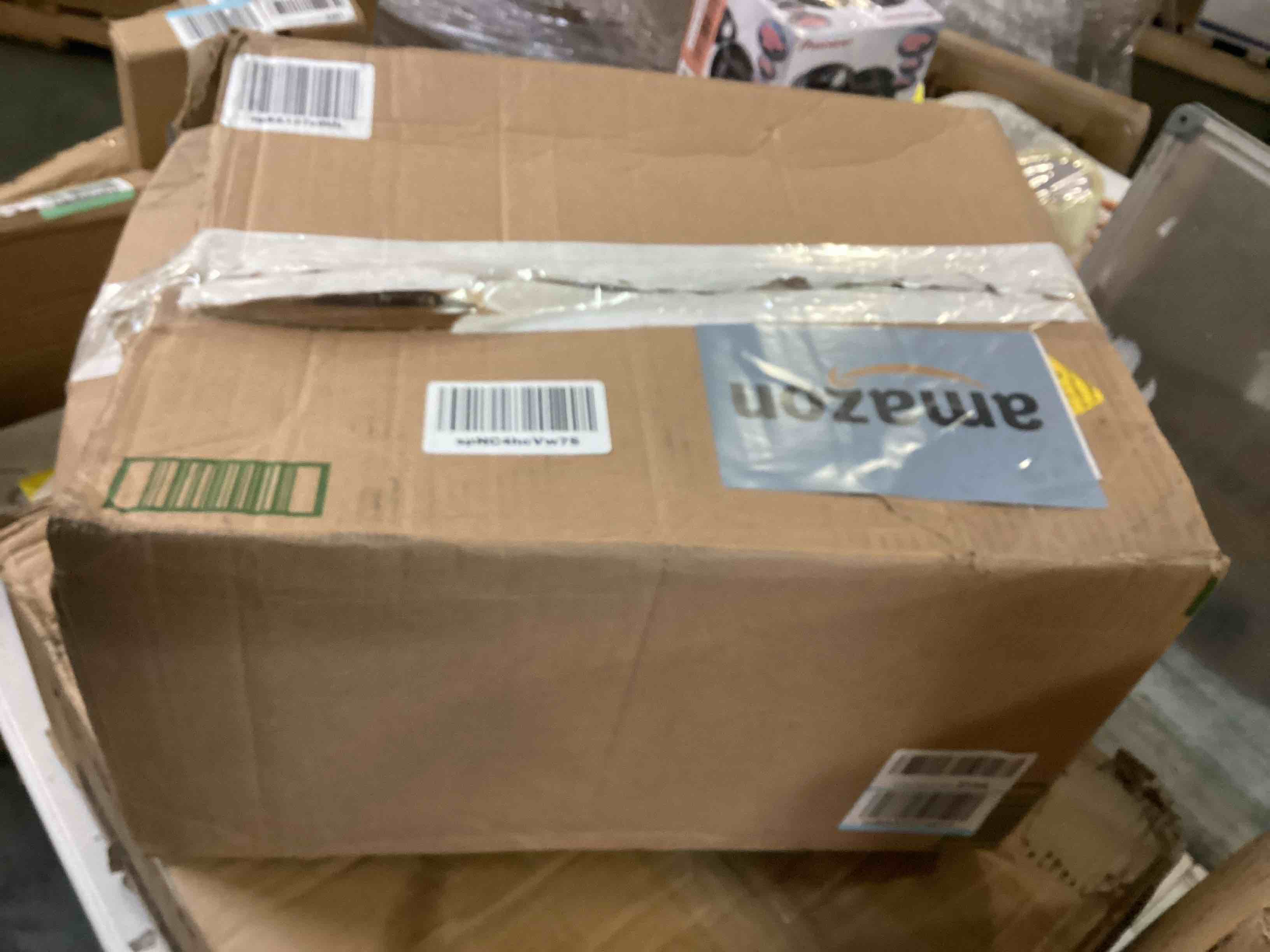 https://s3.amazonaws.com/lotting-images-prod/bidfta/BLU6629853_1717608184008.jpeg