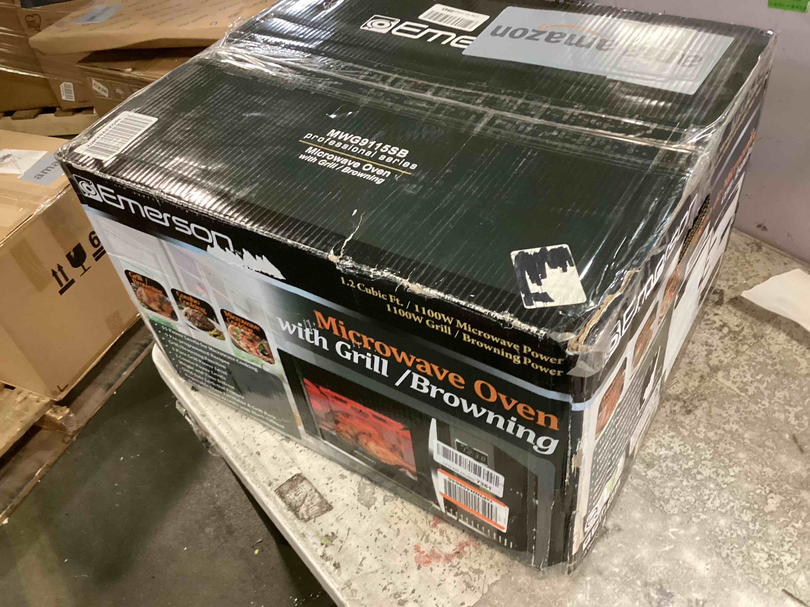 https://s3.amazonaws.com/lotting-images-prod/bidfta/BLU6630181_1717770647458.jpeg