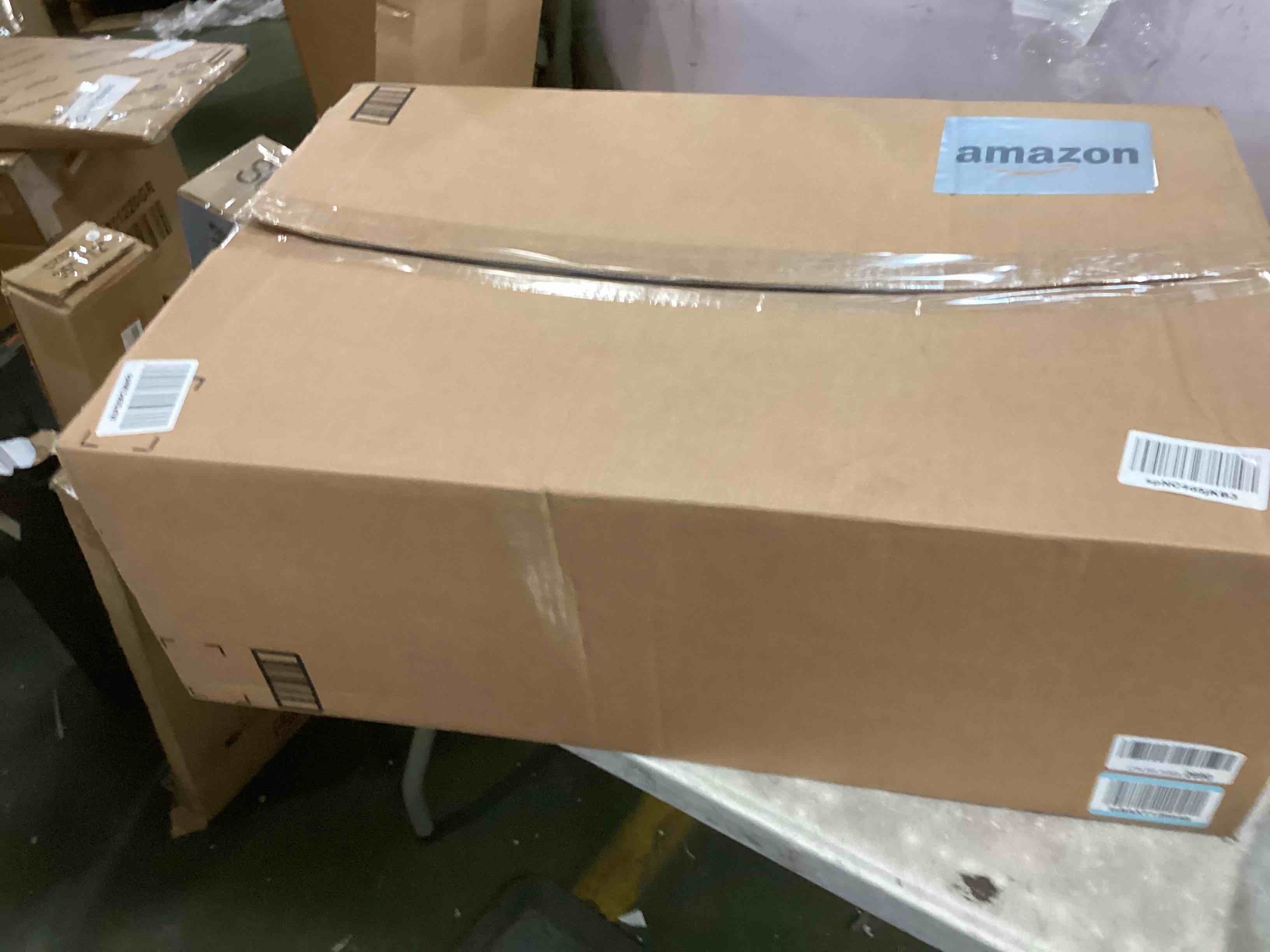 https://s3.amazonaws.com/lotting-images-prod/bidfta/BLU6630249_1717781665841.jpeg