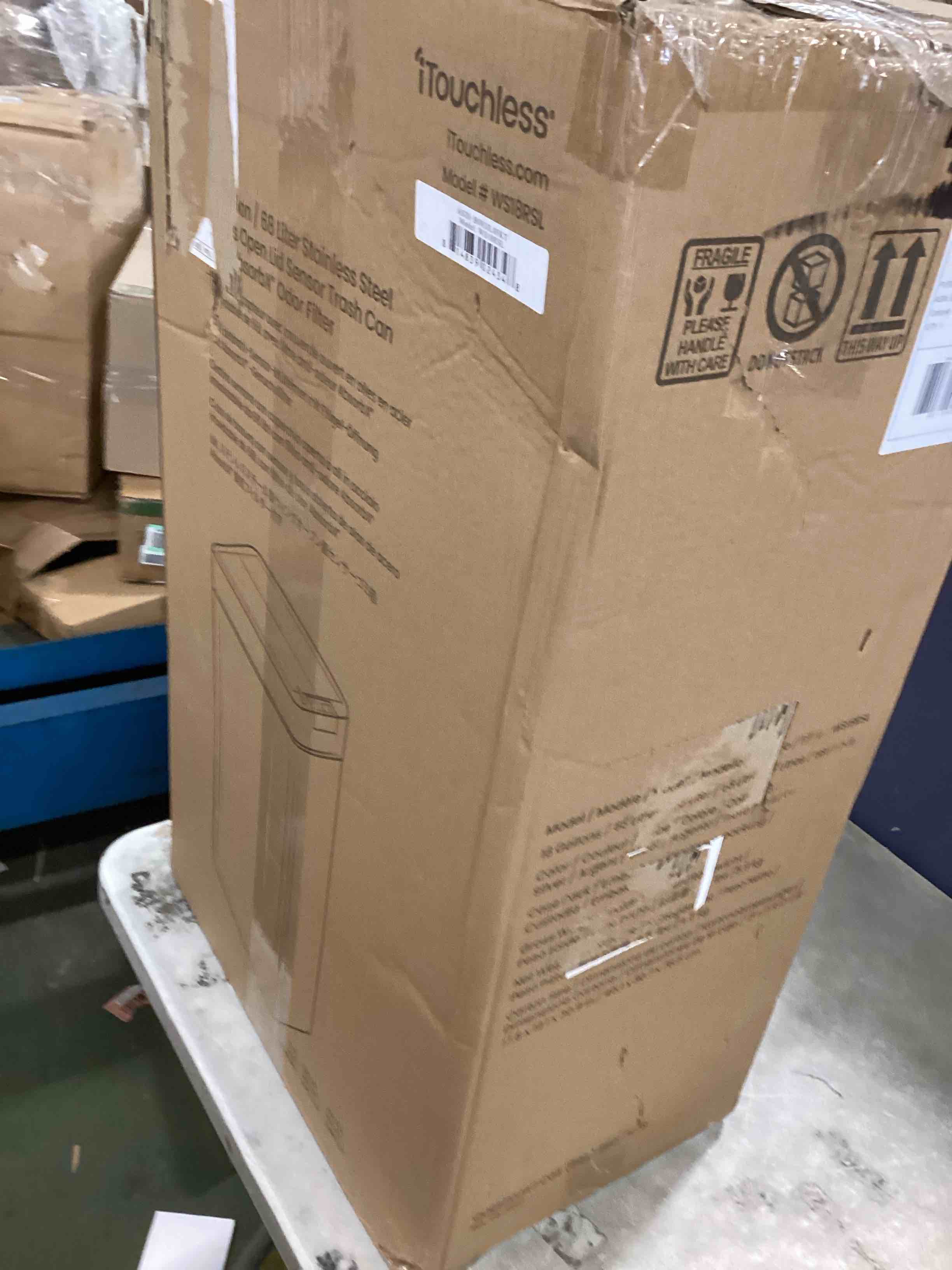 https://s3.amazonaws.com/lotting-images-prod/bidfta/BLU6631056_1717590466298.jpeg