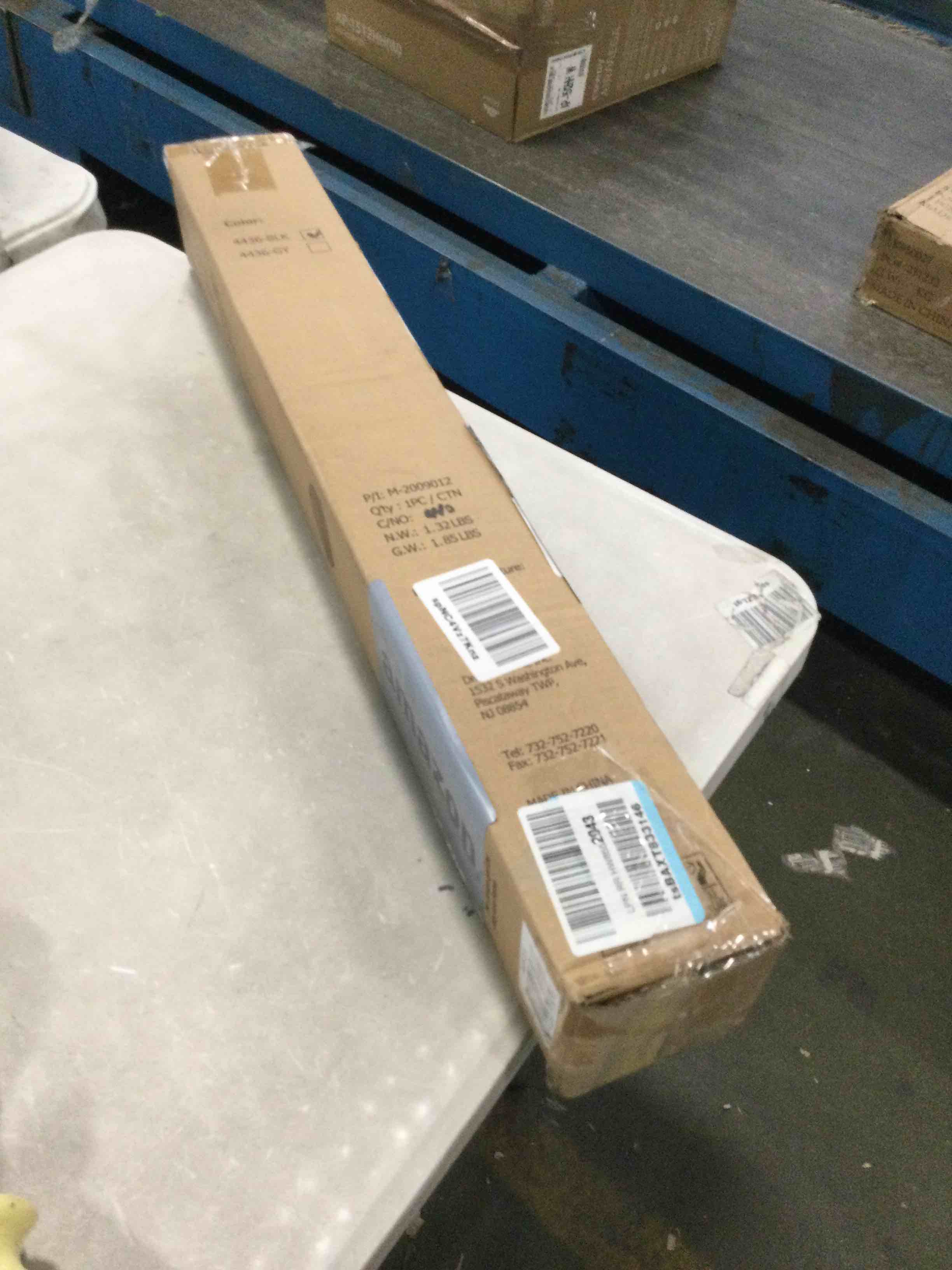 https://s3.amazonaws.com/lotting-images-prod/bidfta/BLU6631489_1717702491991.jpeg
