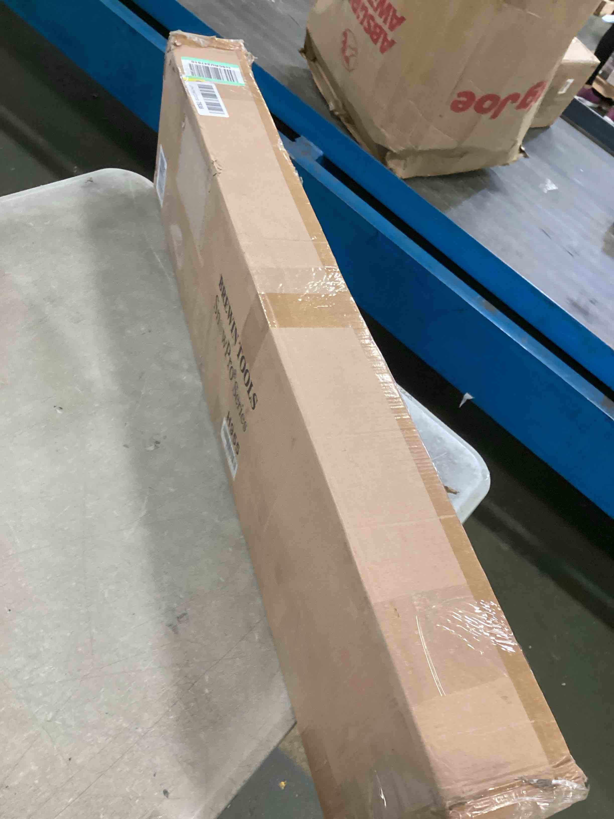 https://s3.amazonaws.com/lotting-images-prod/bidfta/BLU6631871_1718027758813.jpeg