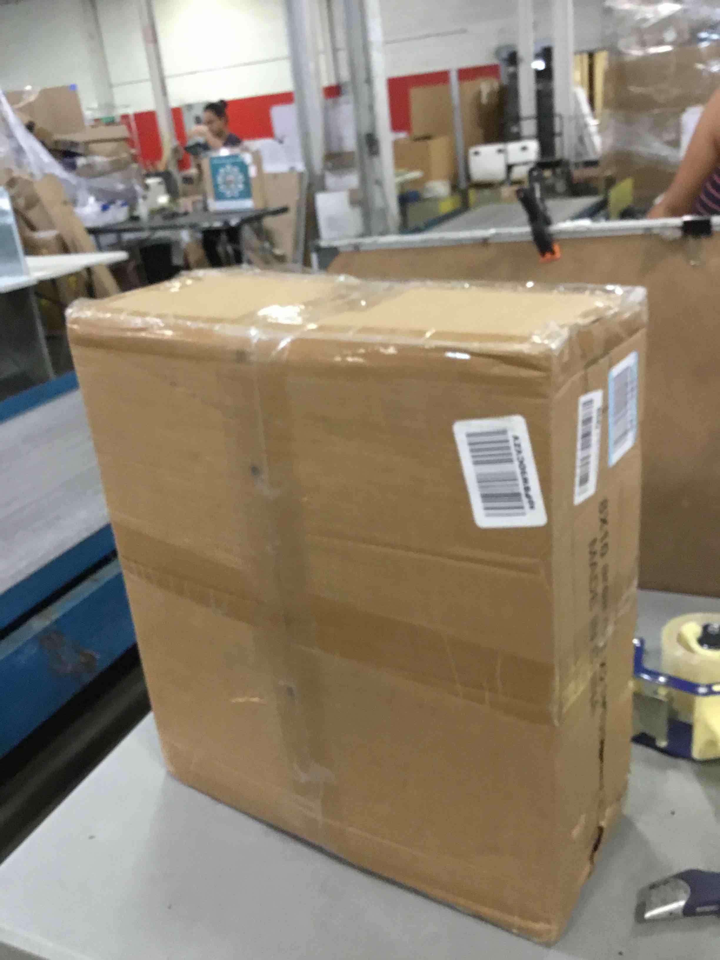 https://s3.amazonaws.com/lotting-images-prod/bidfta/BLU6632312_1719510184393.jpeg