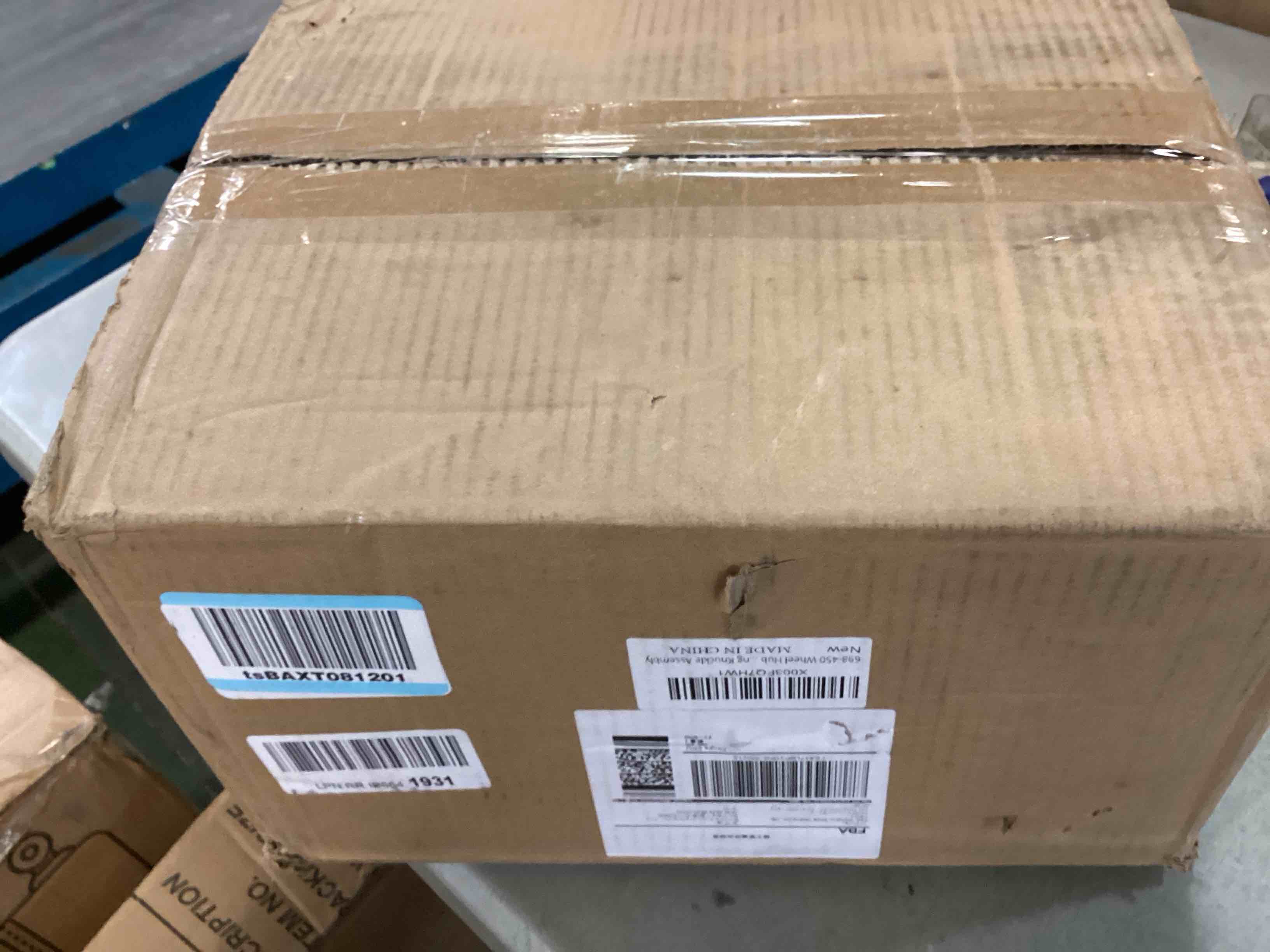 https://s3.amazonaws.com/lotting-images-prod/bidfta/BLU6632460_1719524785327.jpeg