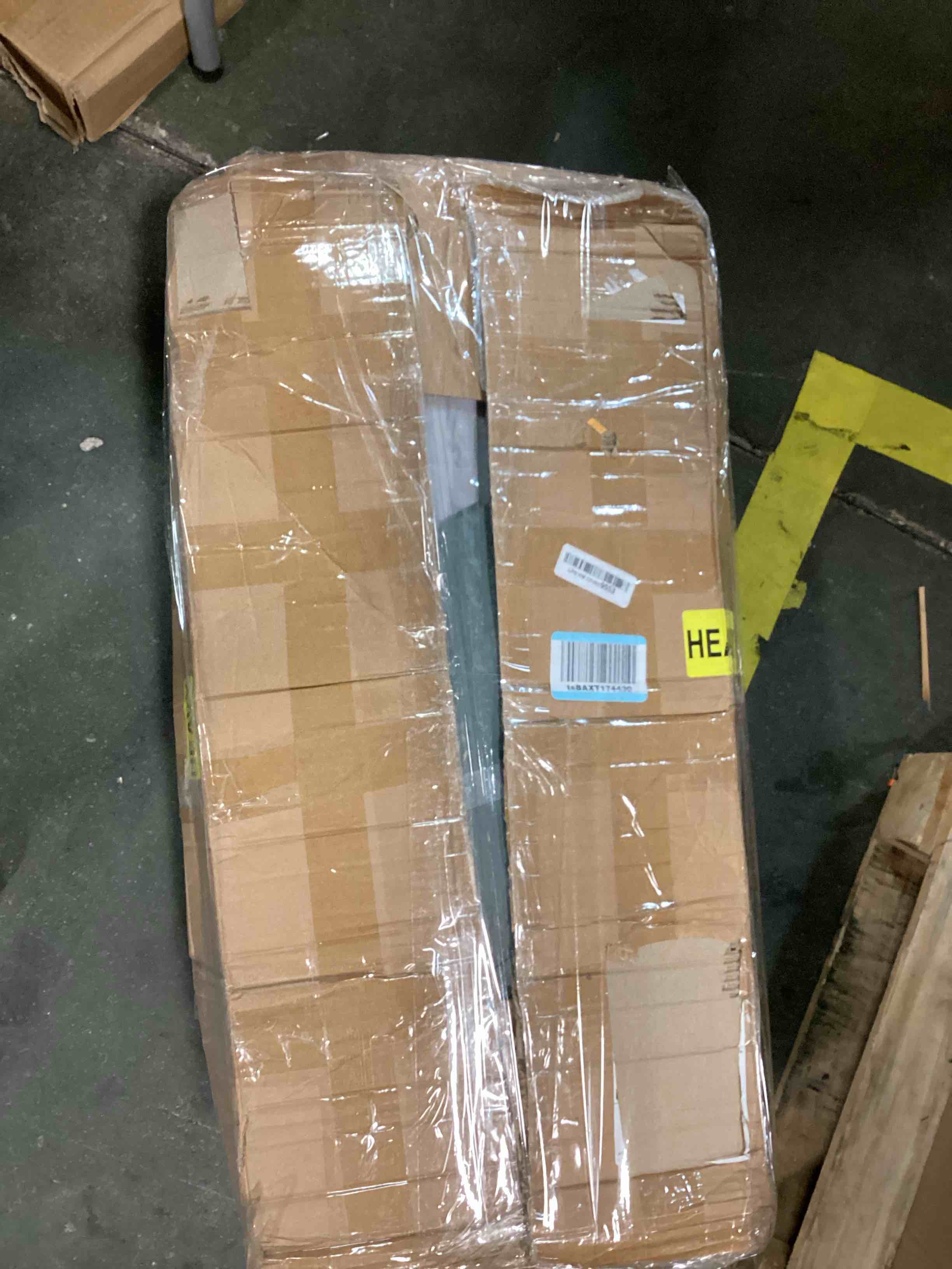 https://s3.amazonaws.com/lotting-images-prod/bidfta/BLU6632531_1719539431389.jpeg