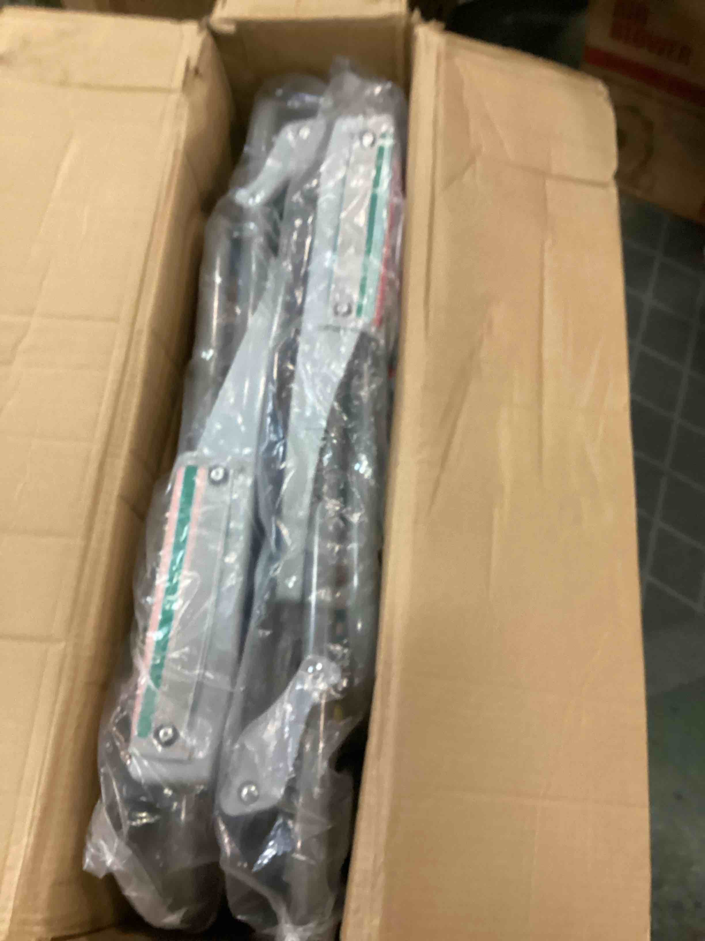 https://s3.amazonaws.com/lotting-images-prod/bidfta/BLU6633038_1719619229794.jpeg