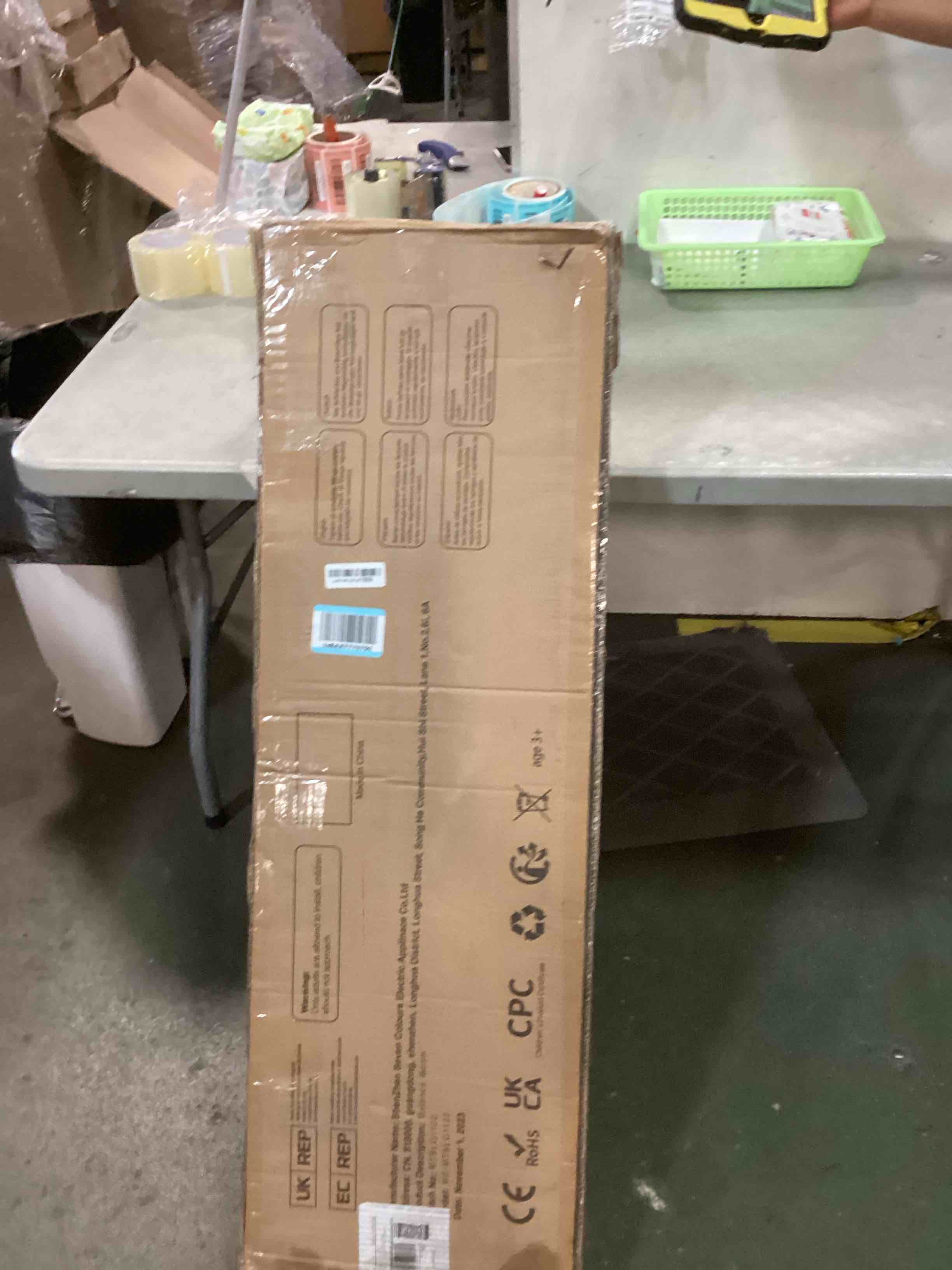 https://s3.amazonaws.com/lotting-images-prod/bidfta/BLU6633132_1719868059427.jpeg