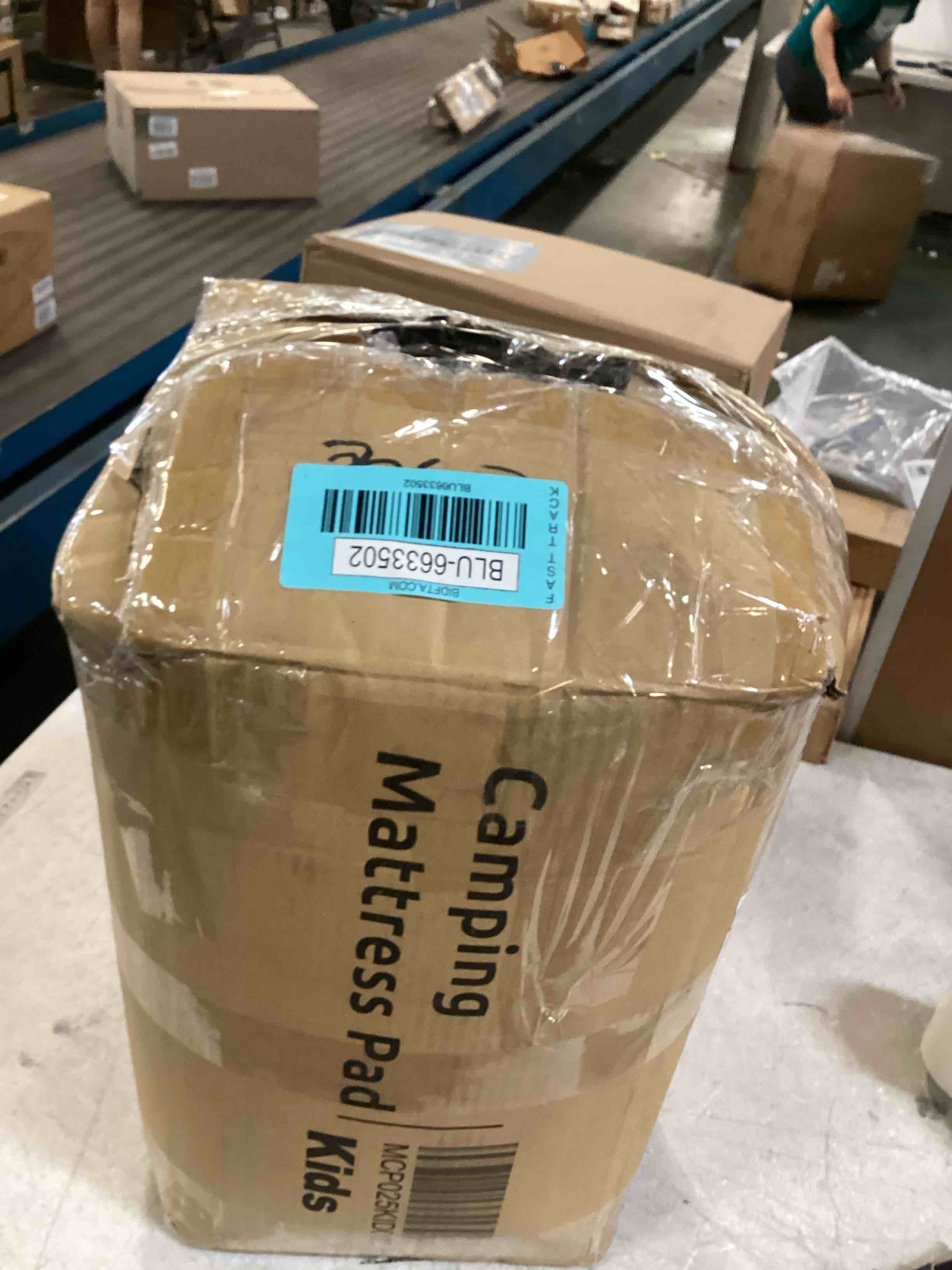 https://s3.amazonaws.com/lotting-images-prod/bidfta/BLU6633502_1720634512514.jpeg