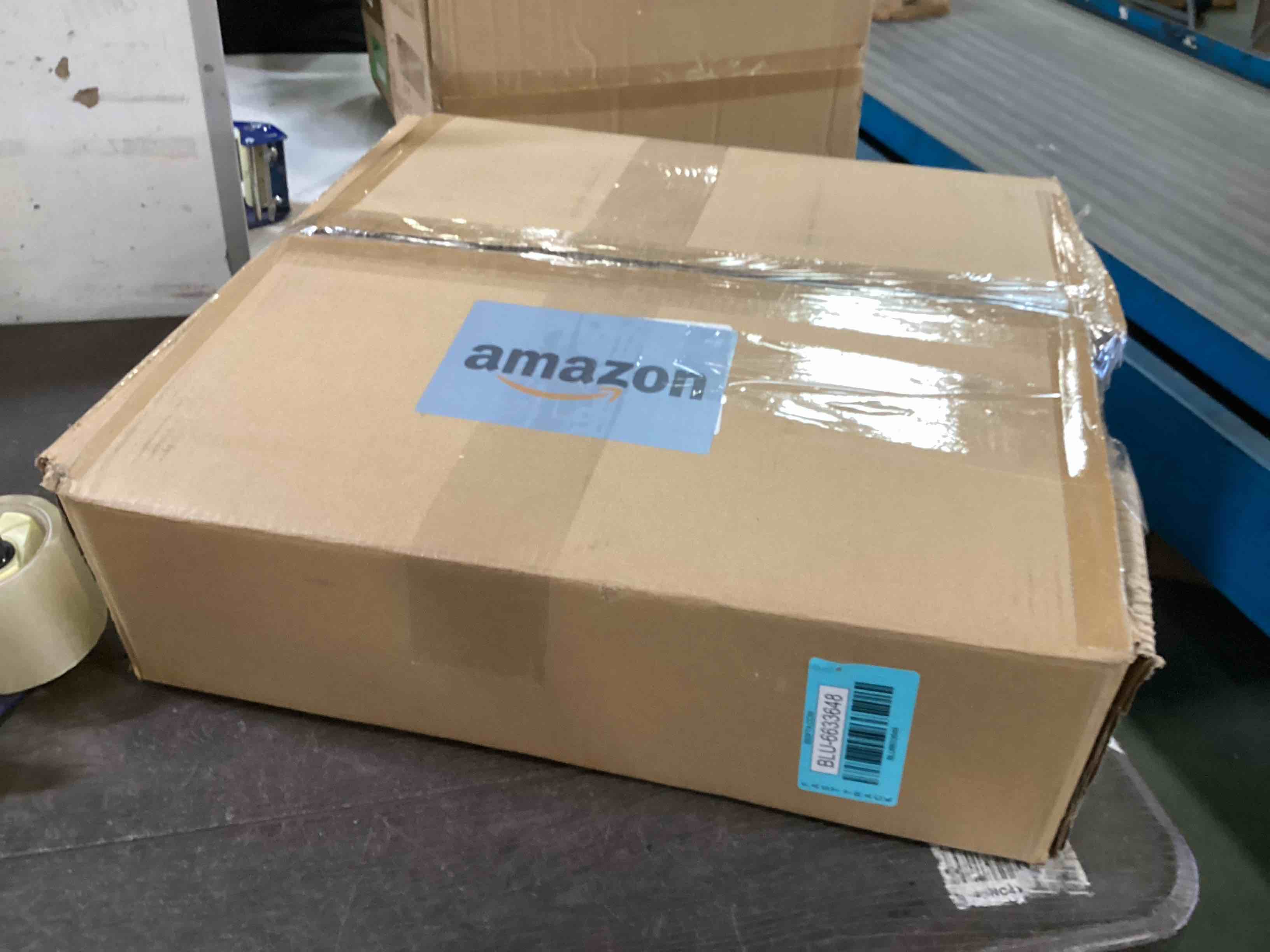 https://s3.amazonaws.com/lotting-images-prod/bidfta/BLU6633648_1720709641681.jpeg