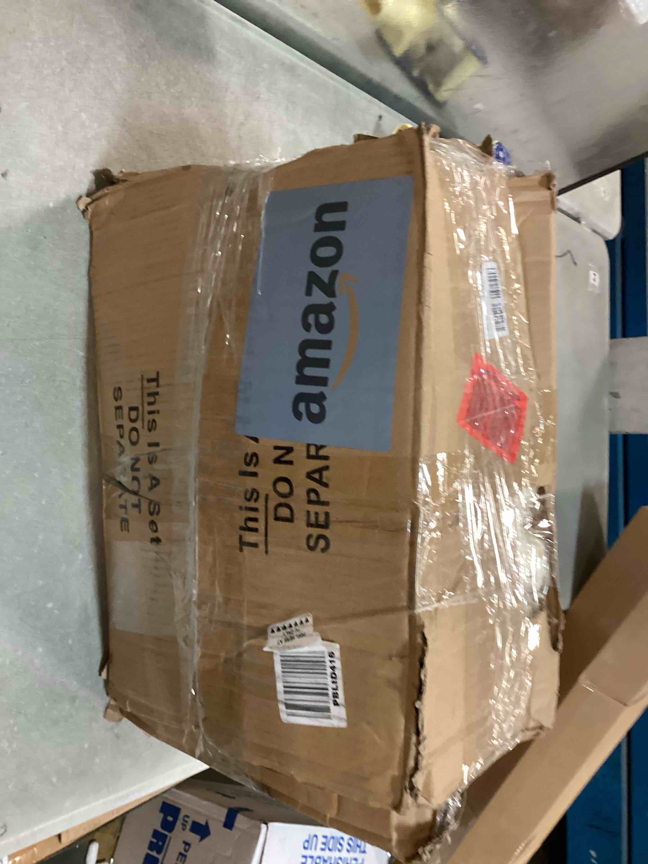 https://s3.amazonaws.com/lotting-images-prod/bidfta/BLU6633995_1720755597390.jpeg