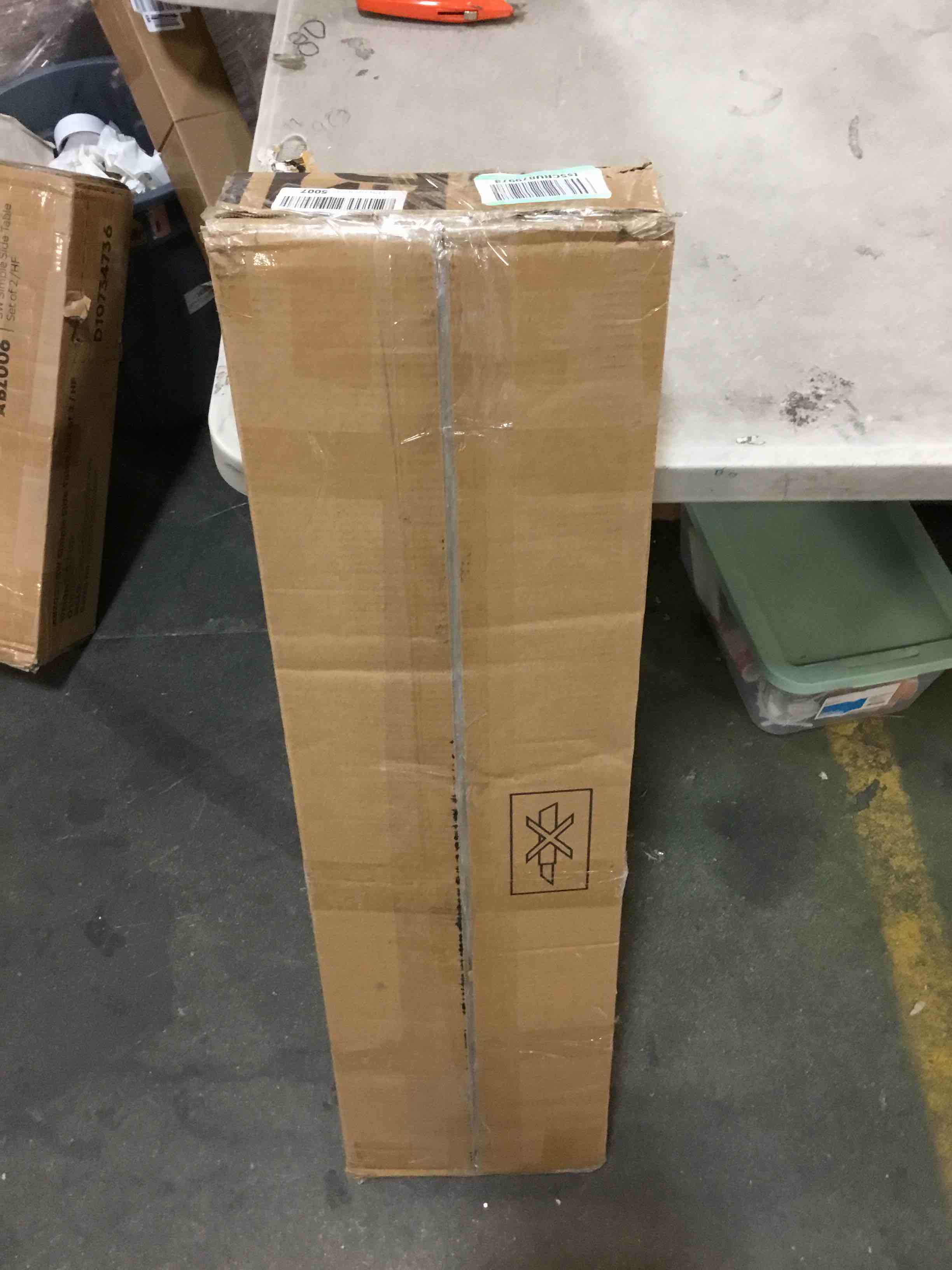 https://s3.amazonaws.com/lotting-images-prod/bidfta/BLU6634014_1720759939017.jpeg