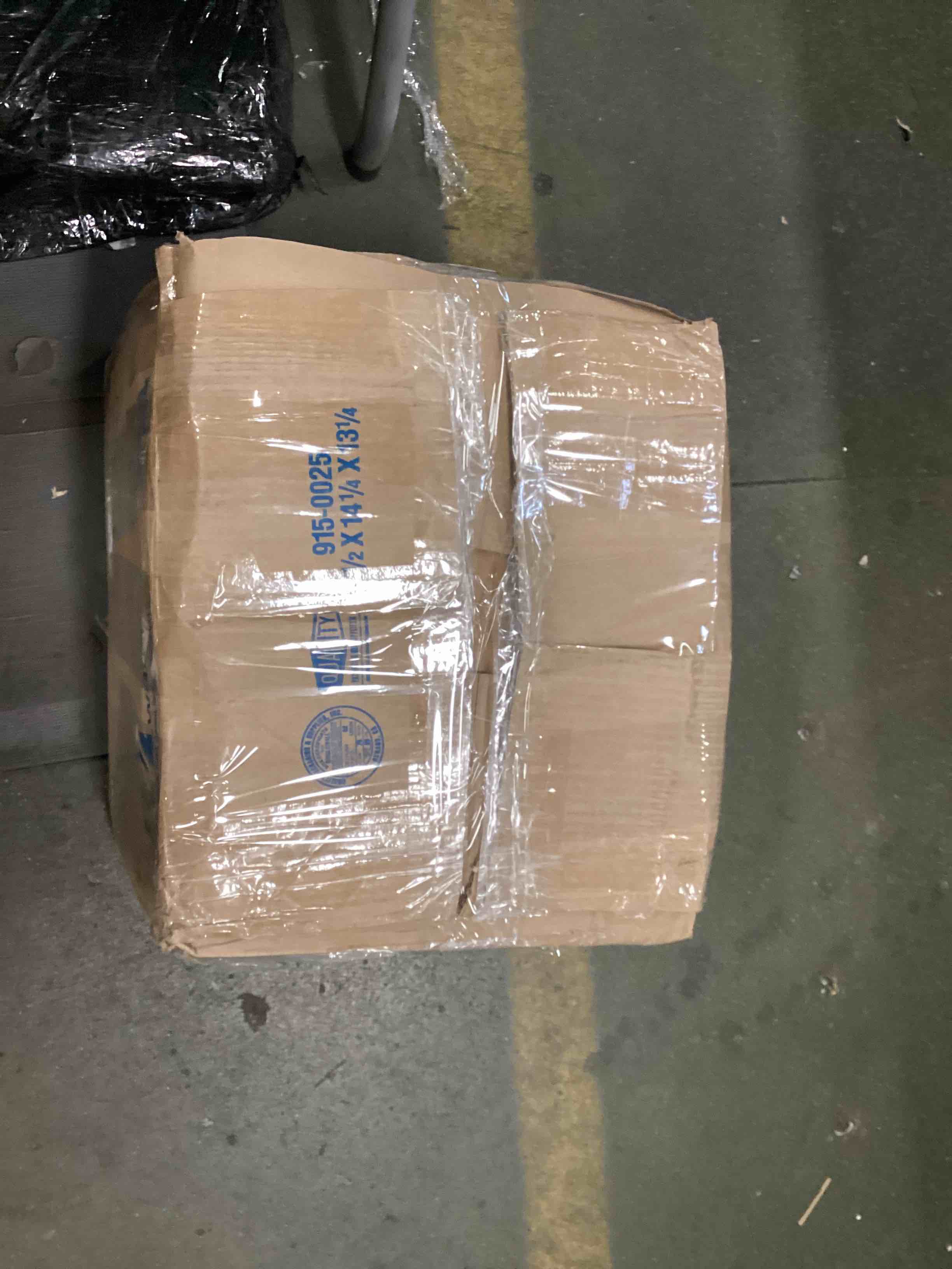 https://s3.amazonaws.com/lotting-images-prod/bidfta/BLU6634177_1721082303782.jpeg
