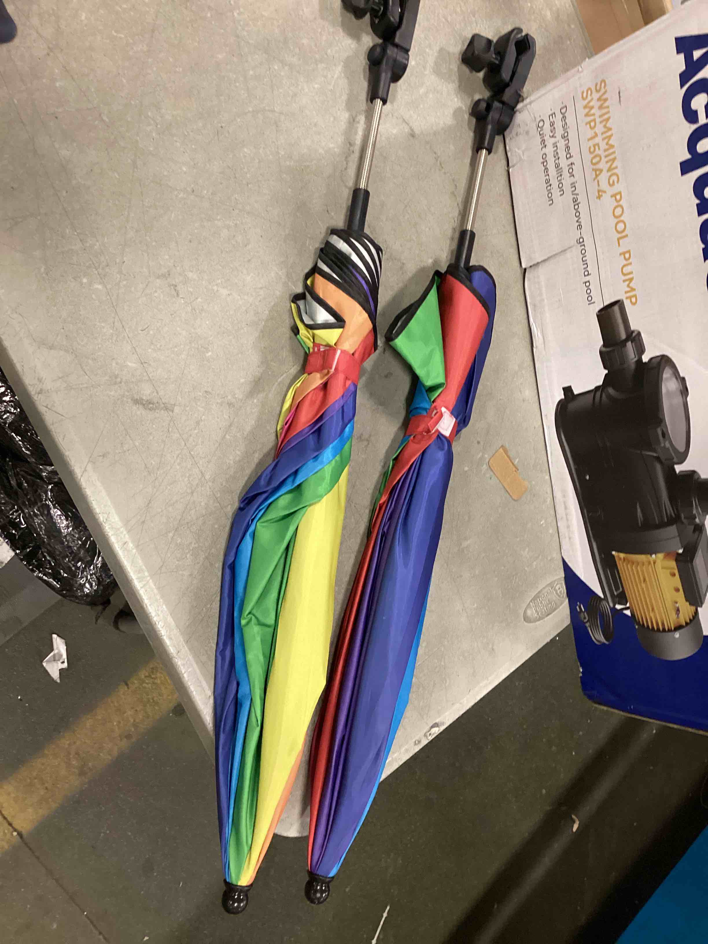 https://s3.amazonaws.com/lotting-images-prod/bidfta/BLU6634198_1721089670580.jpeg