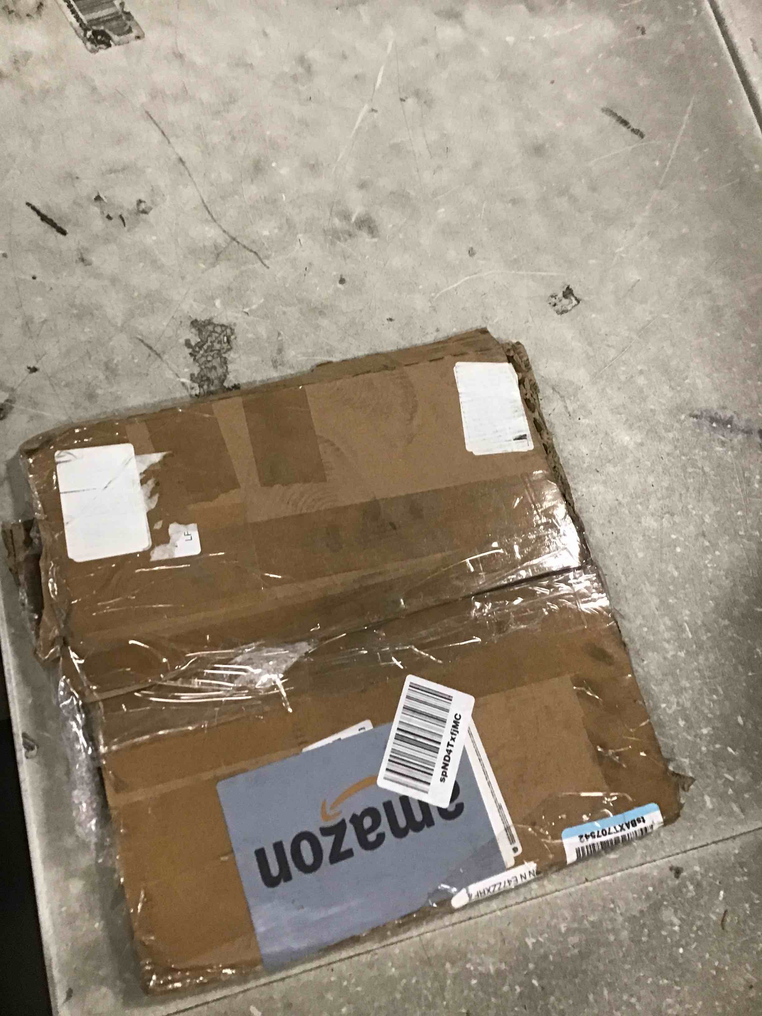 https://s3.amazonaws.com/lotting-images-prod/bidfta/BLU6634272_1721133234358.jpeg