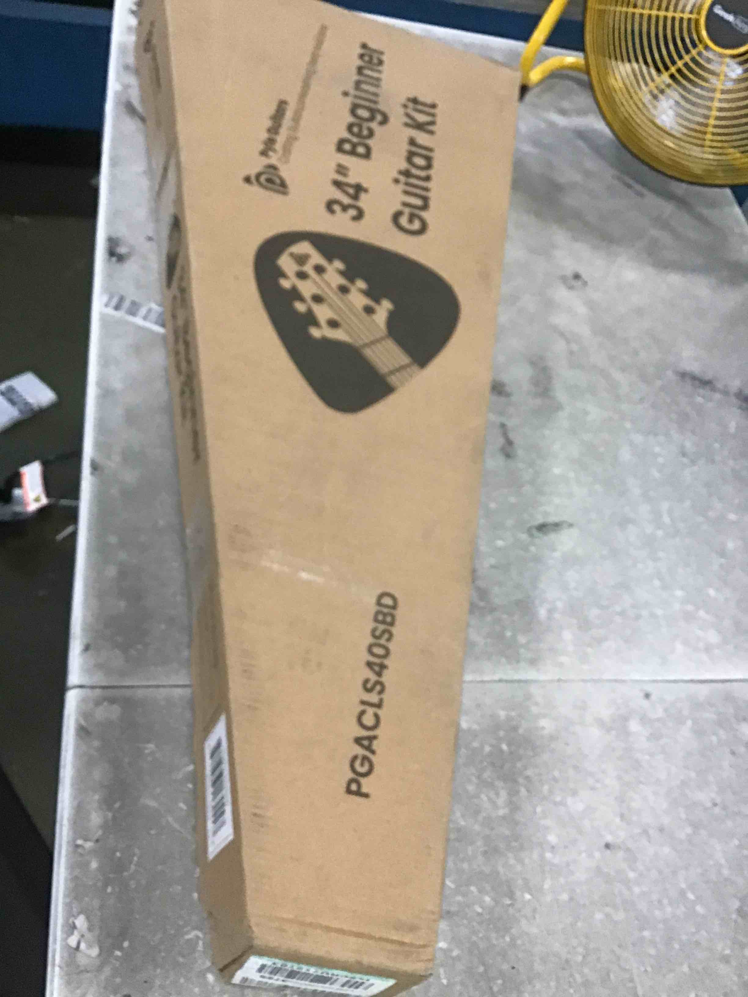 https://s3.amazonaws.com/lotting-images-prod/bidfta/BLU6634396_1721147311127.jpeg
