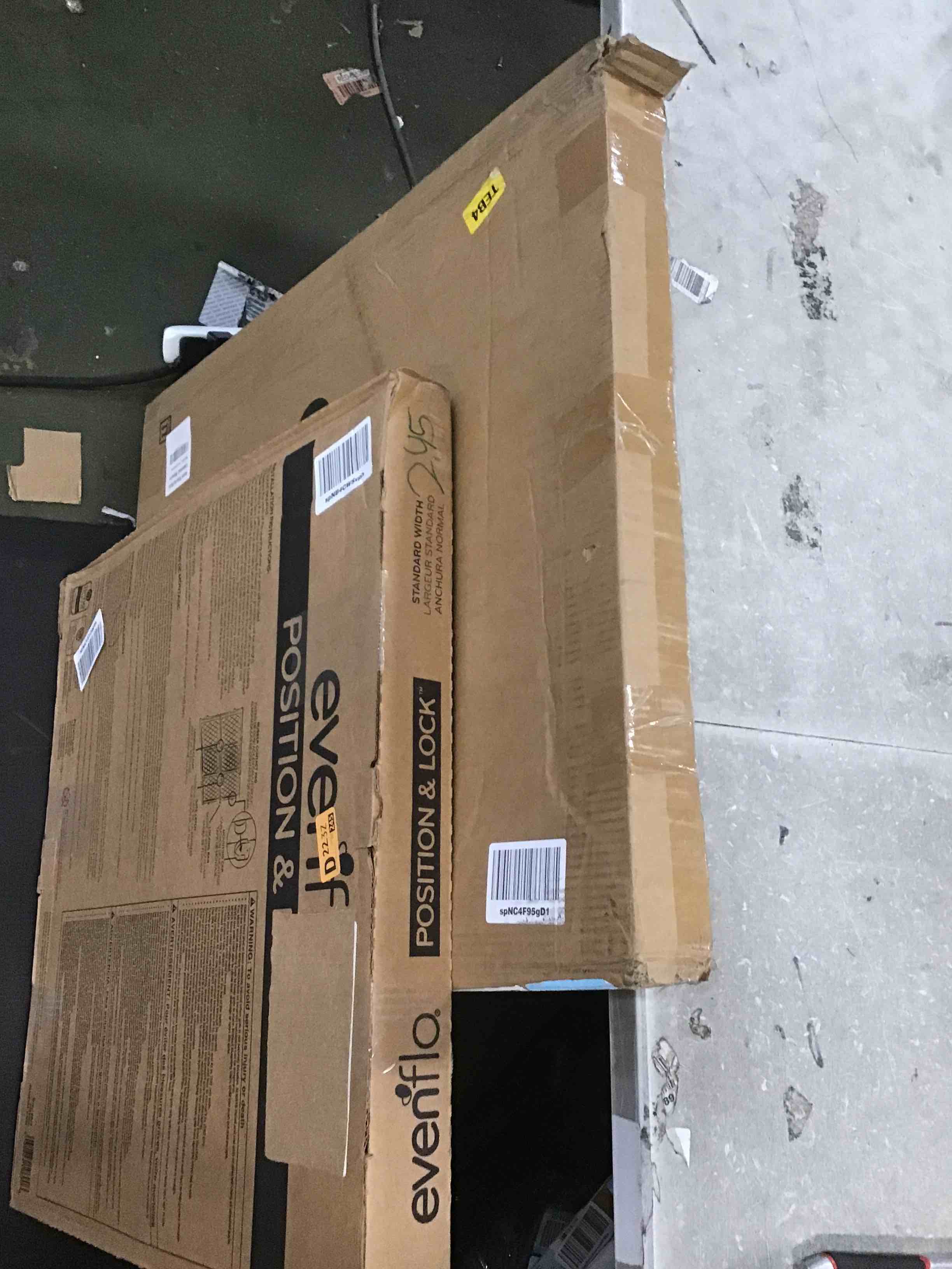 https://s3.amazonaws.com/lotting-images-prod/bidfta/BLU6634445_1721154734859.jpeg