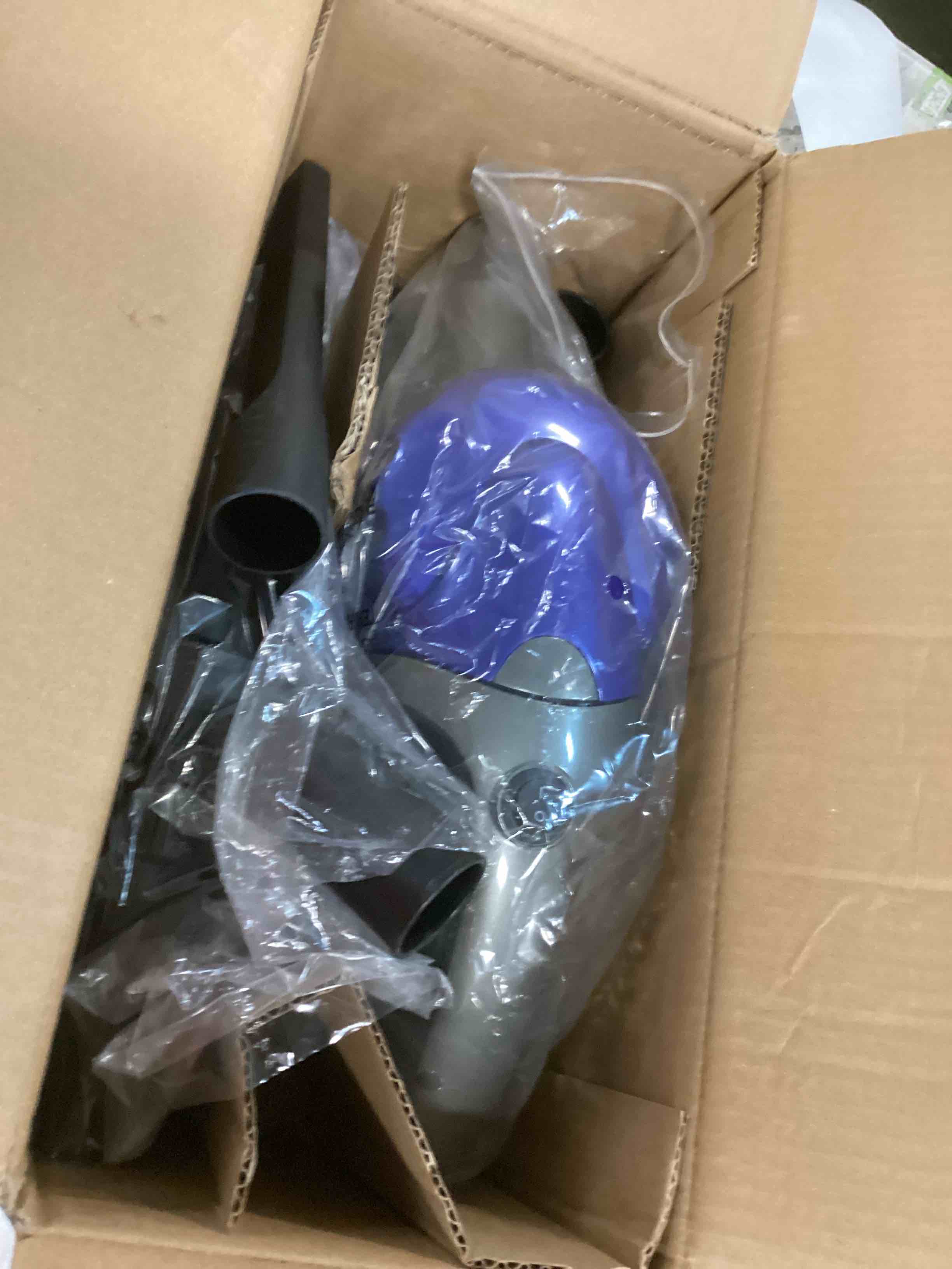 https://s3.amazonaws.com/lotting-images-prod/bidfta/BLU6635634_1721151621002.jpeg