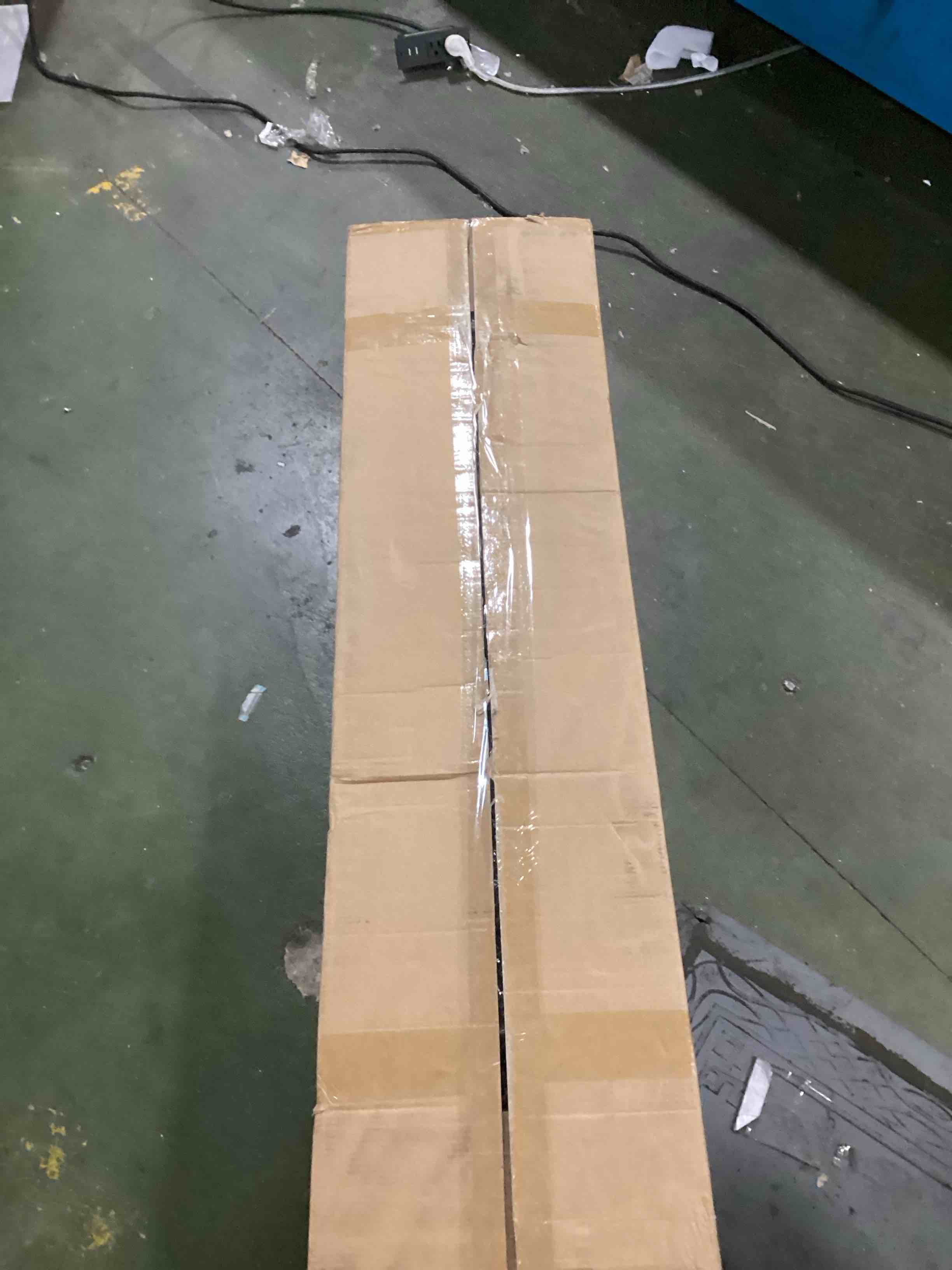https://s3.amazonaws.com/lotting-images-prod/bidfta/BLU6636152_1721255641145.jpeg
