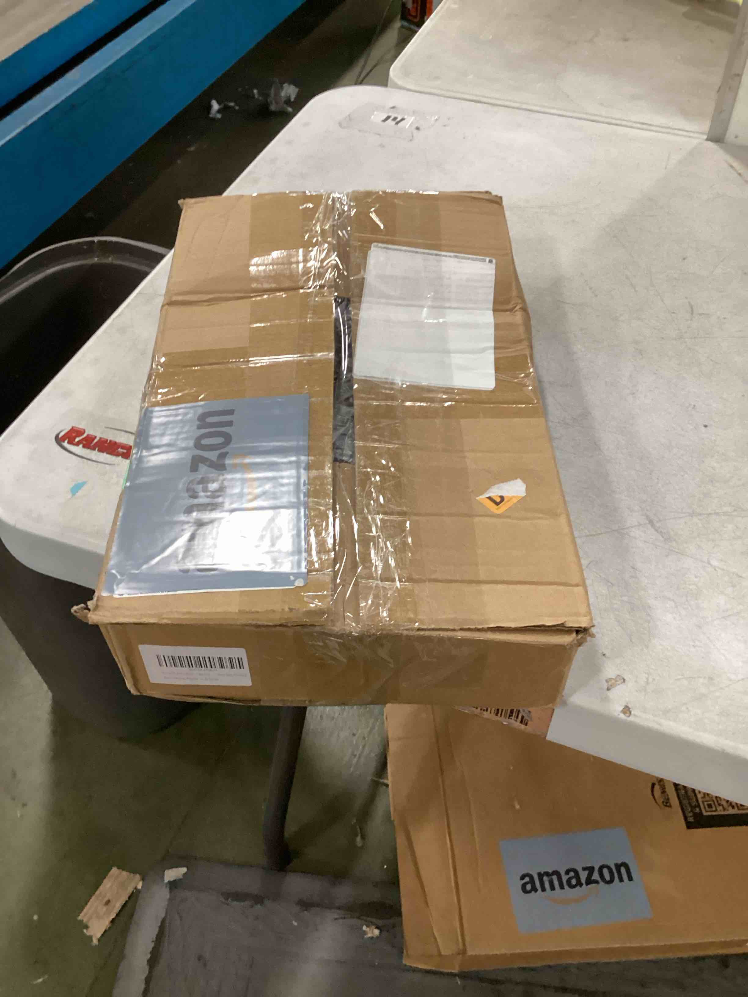 https://s3.amazonaws.com/lotting-images-prod/bidfta/BLU6636153_1721255736857.jpeg