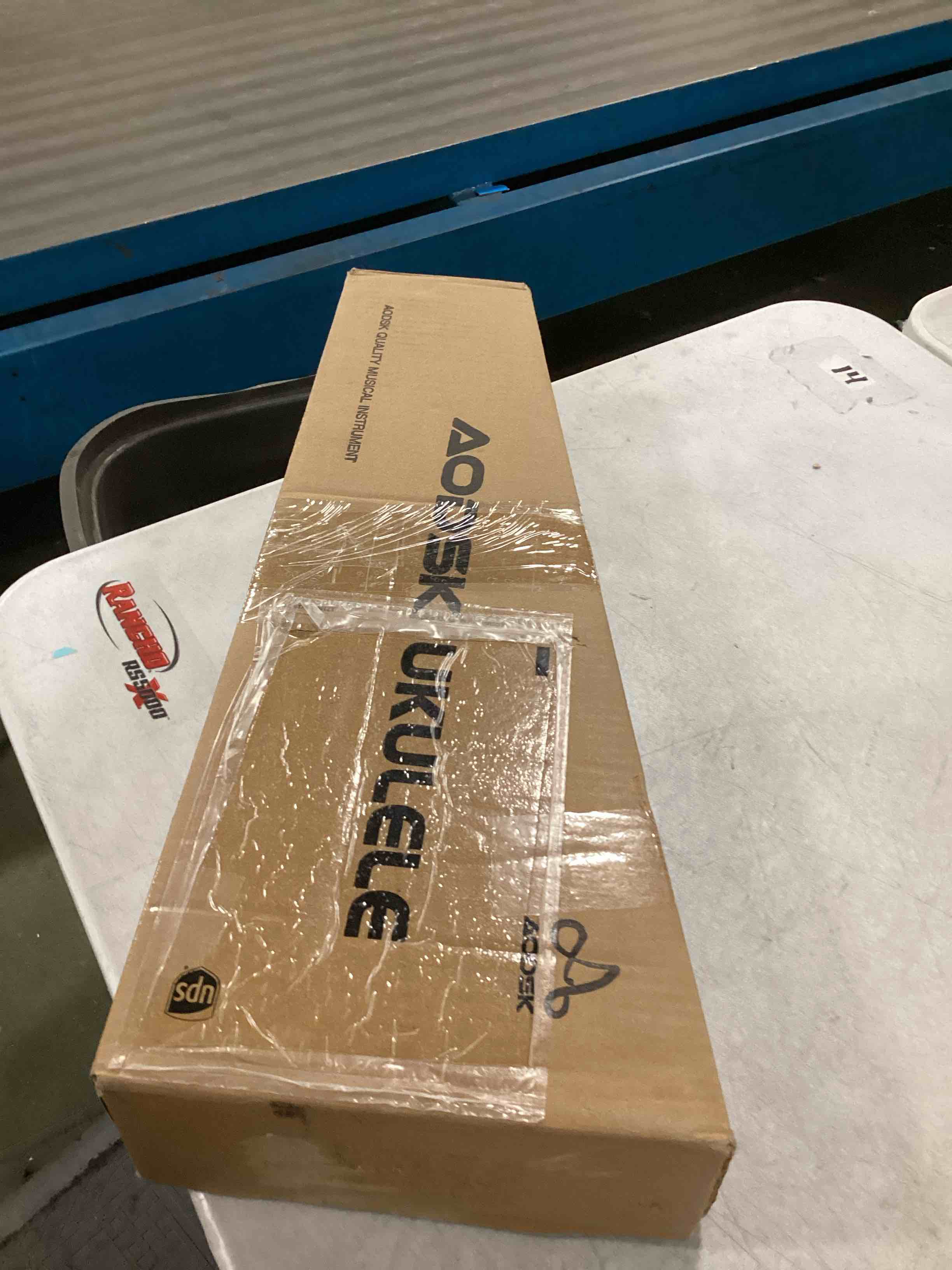 https://s3.amazonaws.com/lotting-images-prod/bidfta/BLU6636180_1721260035378.jpeg