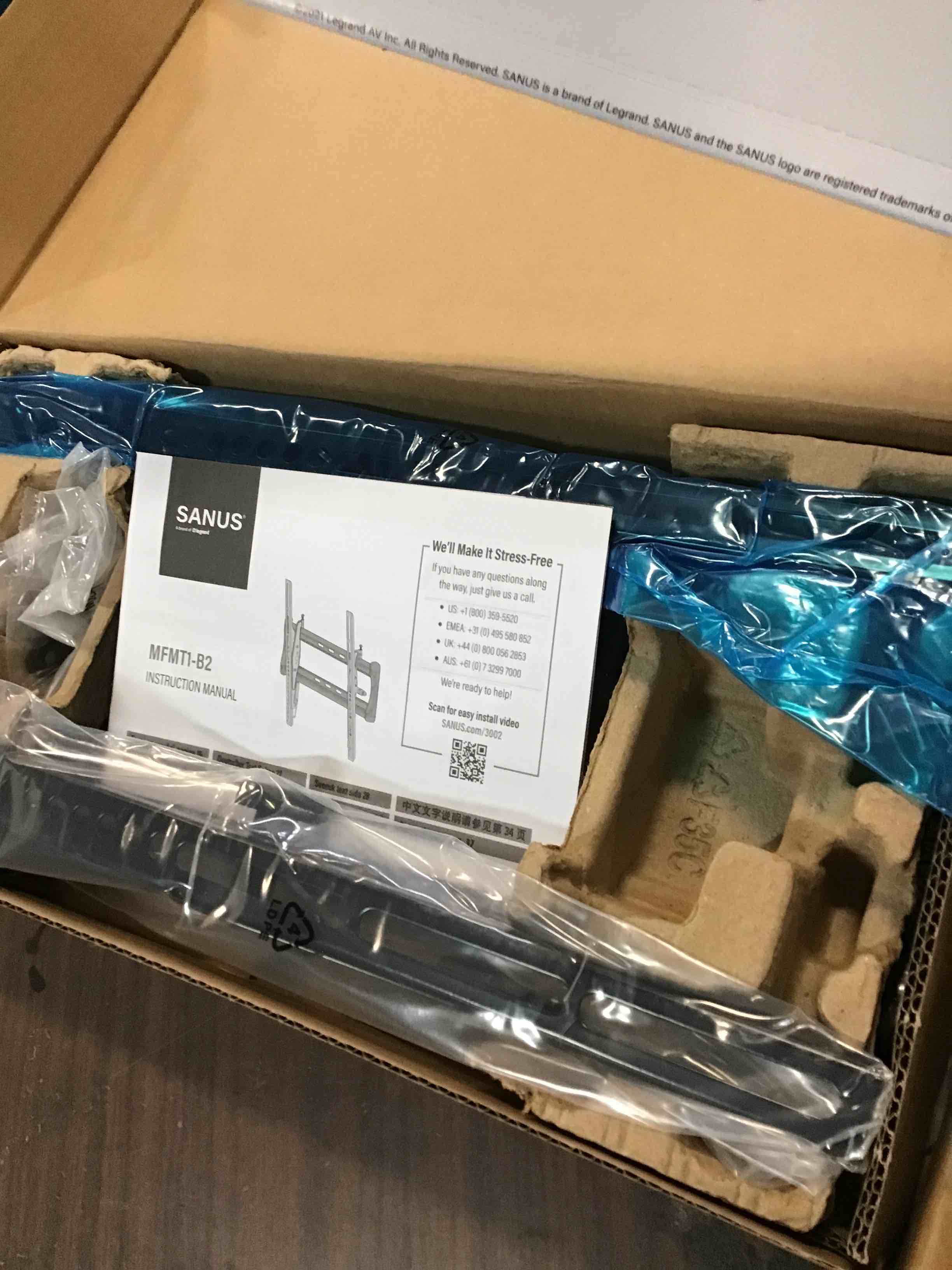 https://s3.amazonaws.com/lotting-images-prod/bidfta/BLU6638148_1720446245273.jpeg