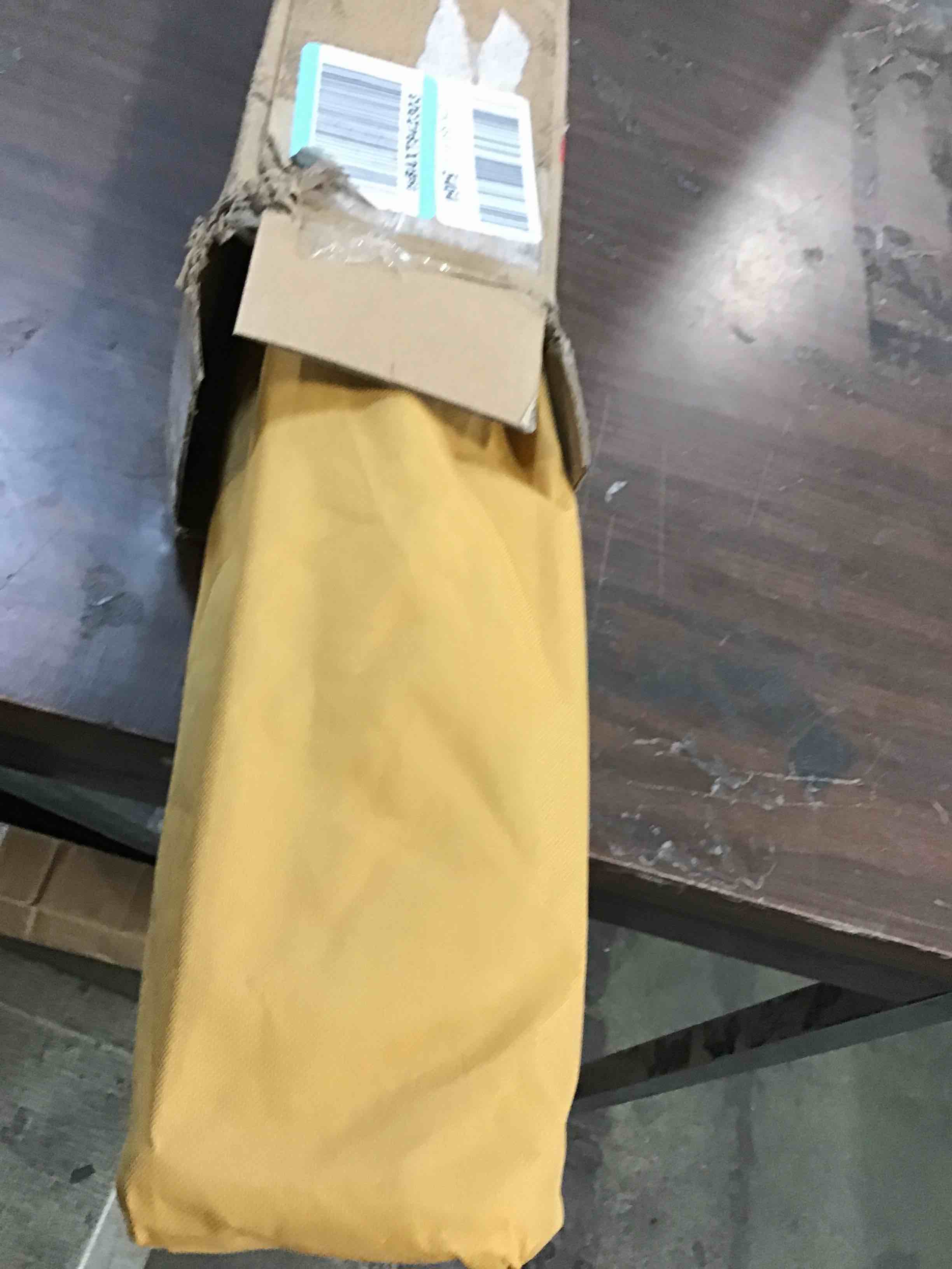 https://s3.amazonaws.com/lotting-images-prod/bidfta/BLU6638174_1720450260060.jpeg