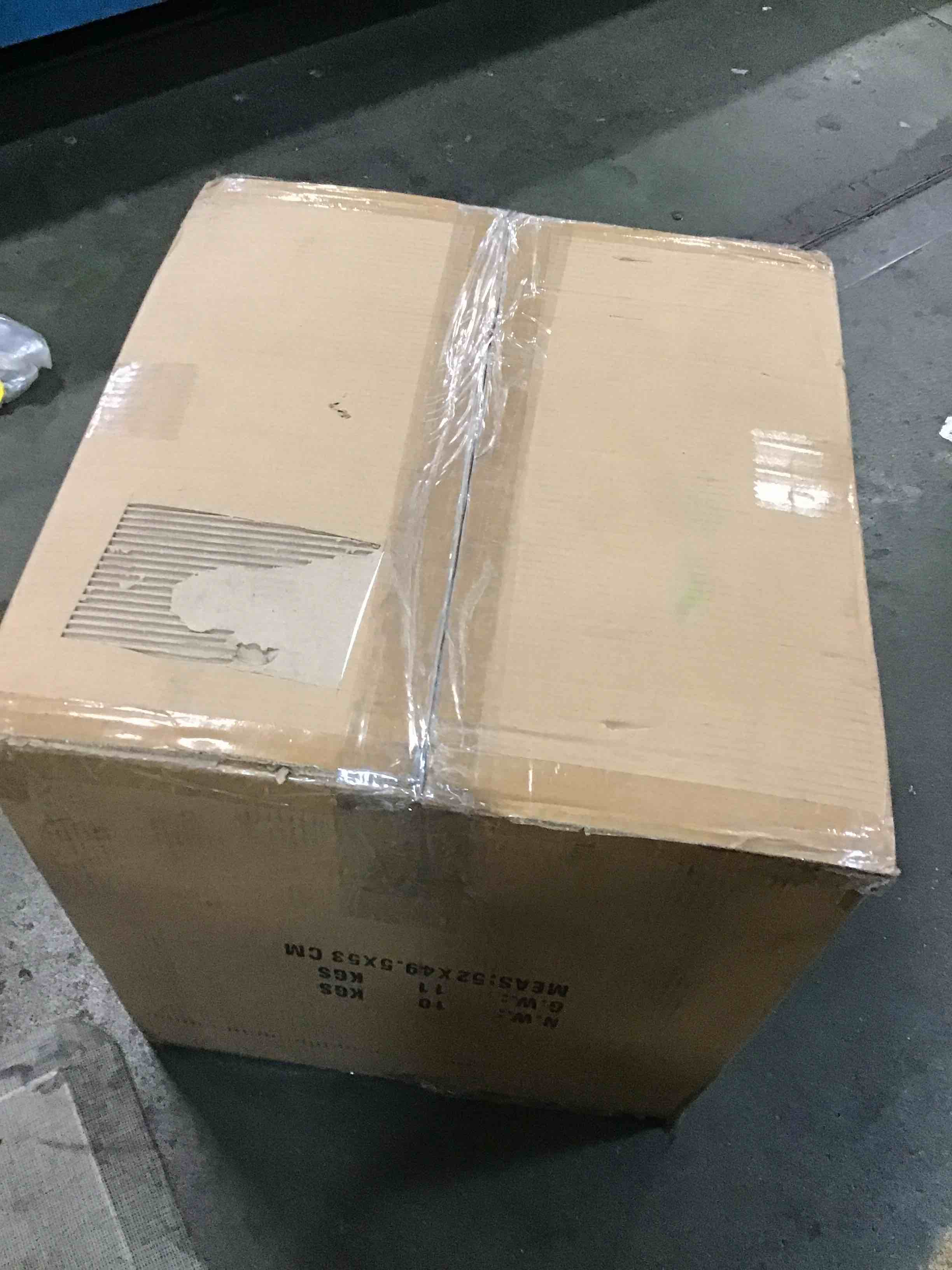 https://s3.amazonaws.com/lotting-images-prod/bidfta/BLU6638199_1720452574127.jpeg
