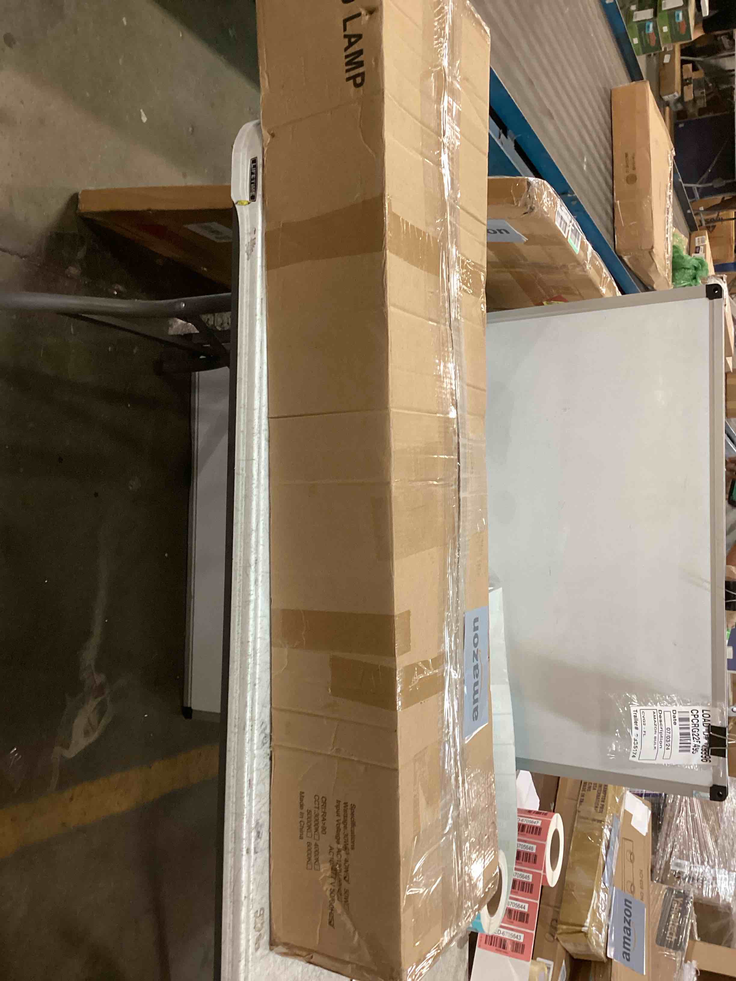 https://s3.amazonaws.com/lotting-images-prod/bidfta/BLU6638277_1720481844968.jpeg