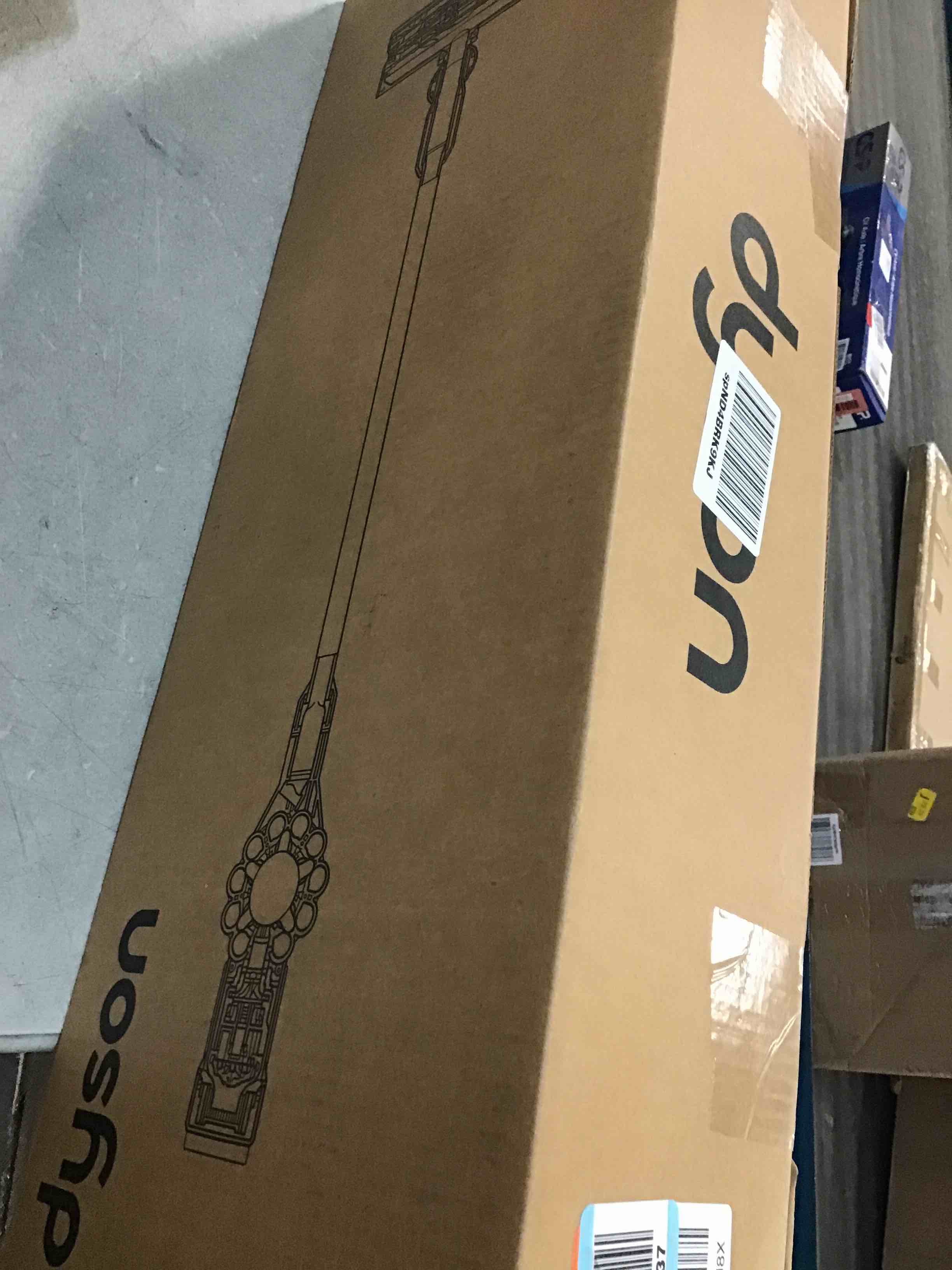 https://s3.amazonaws.com/lotting-images-prod/bidfta/BLU6638648_1720618188553.jpeg
