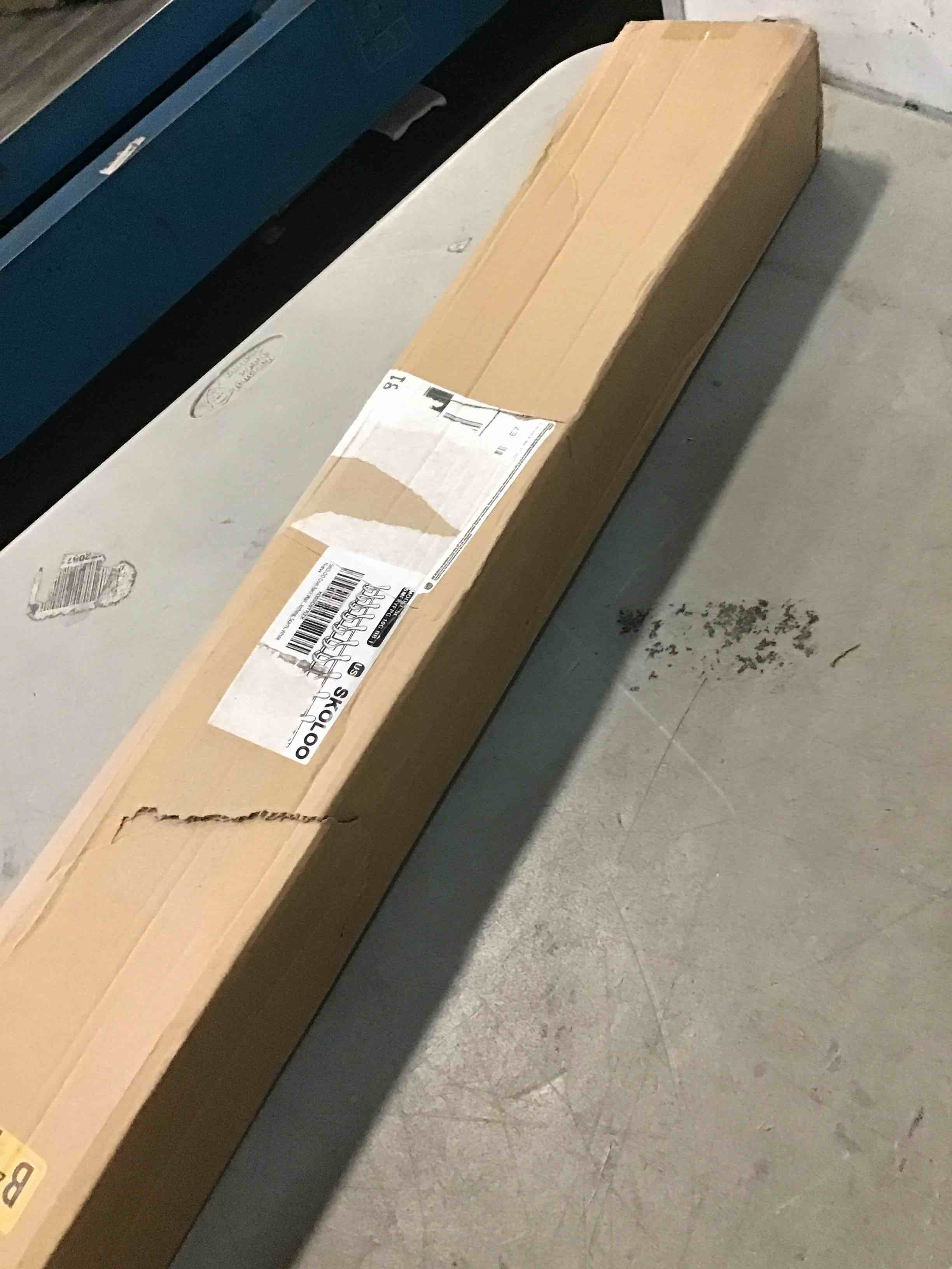 https://s3.amazonaws.com/lotting-images-prod/bidfta/BLU6638924_1720714045635.jpeg
