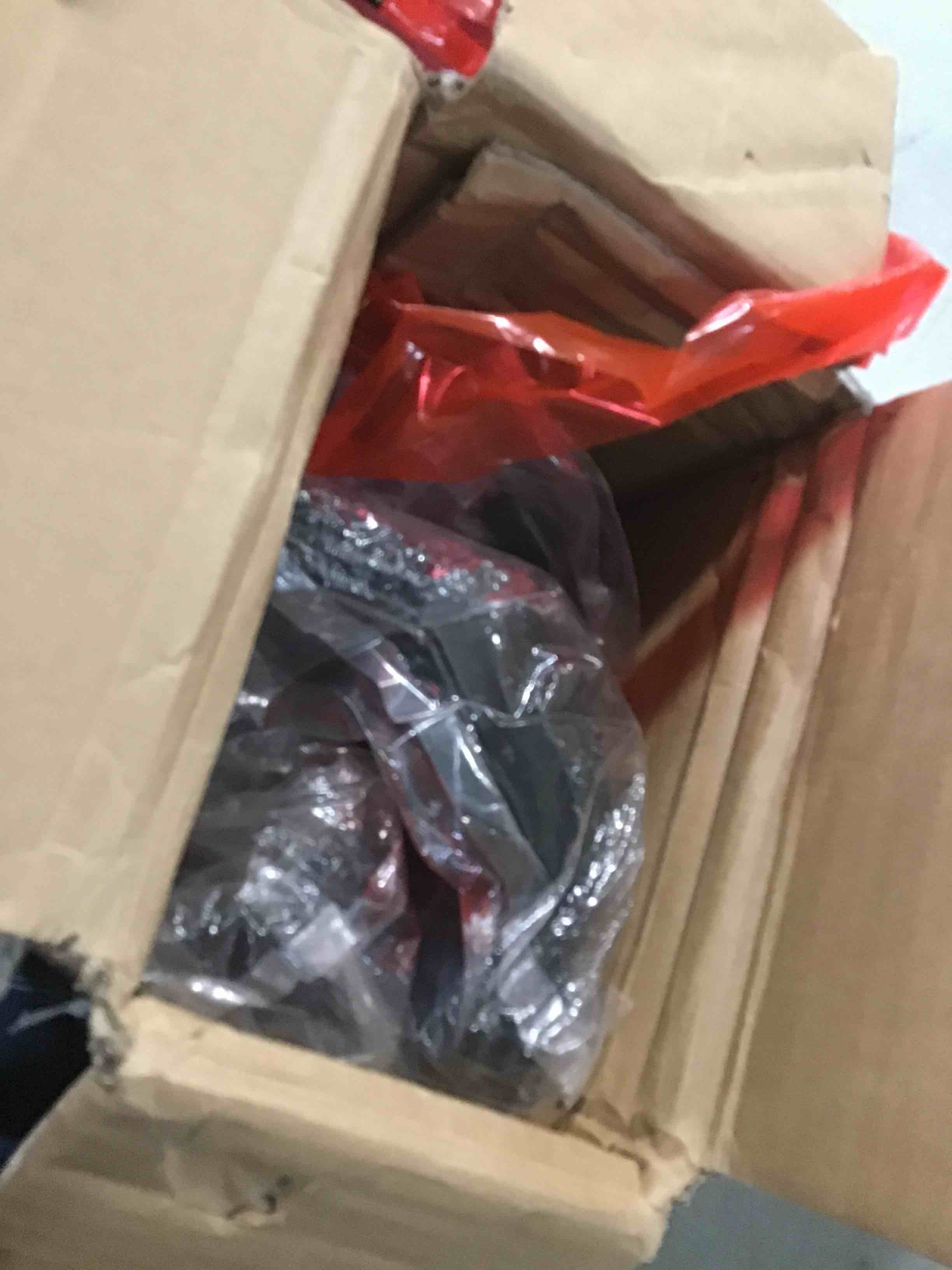 https://s3.amazonaws.com/lotting-images-prod/bidfta/BLU6638925_1720714103505.jpeg