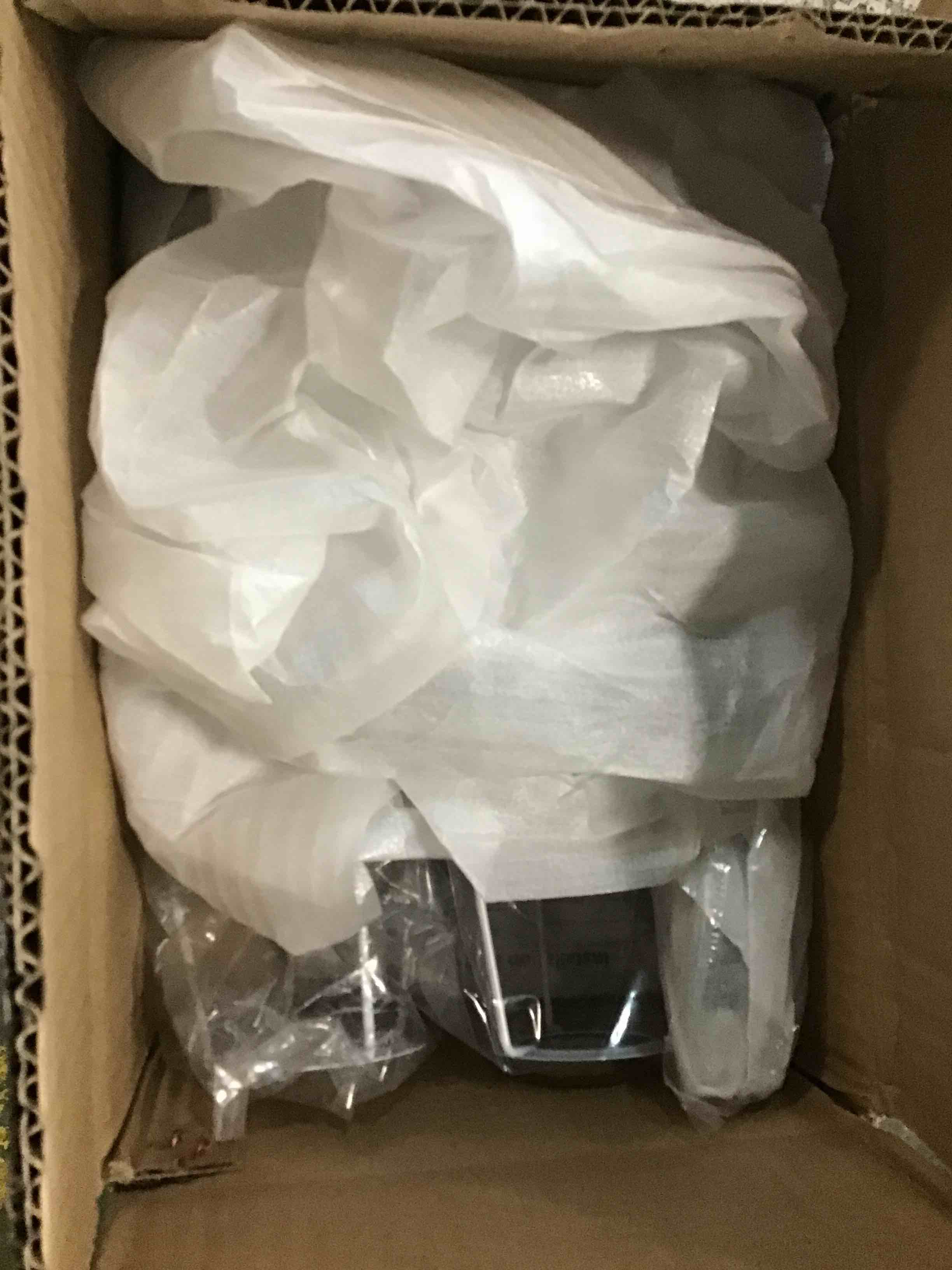 https://s3.amazonaws.com/lotting-images-prod/bidfta/BLU6639319_1720815187467.jpeg