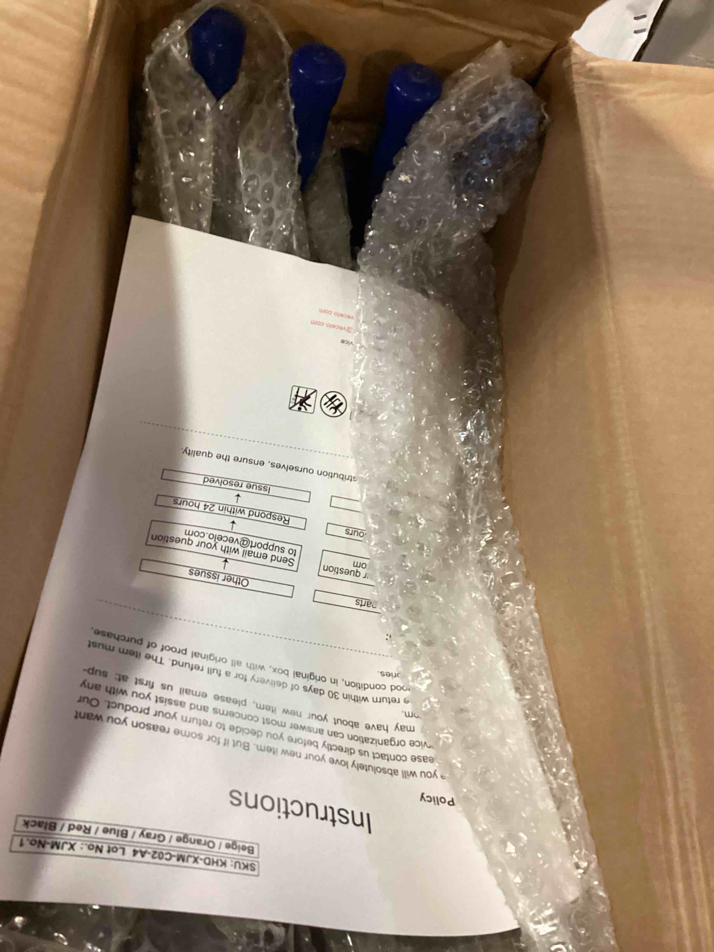 https://s3.amazonaws.com/lotting-images-prod/bidfta/BLU6639725_1720829683553.jpeg